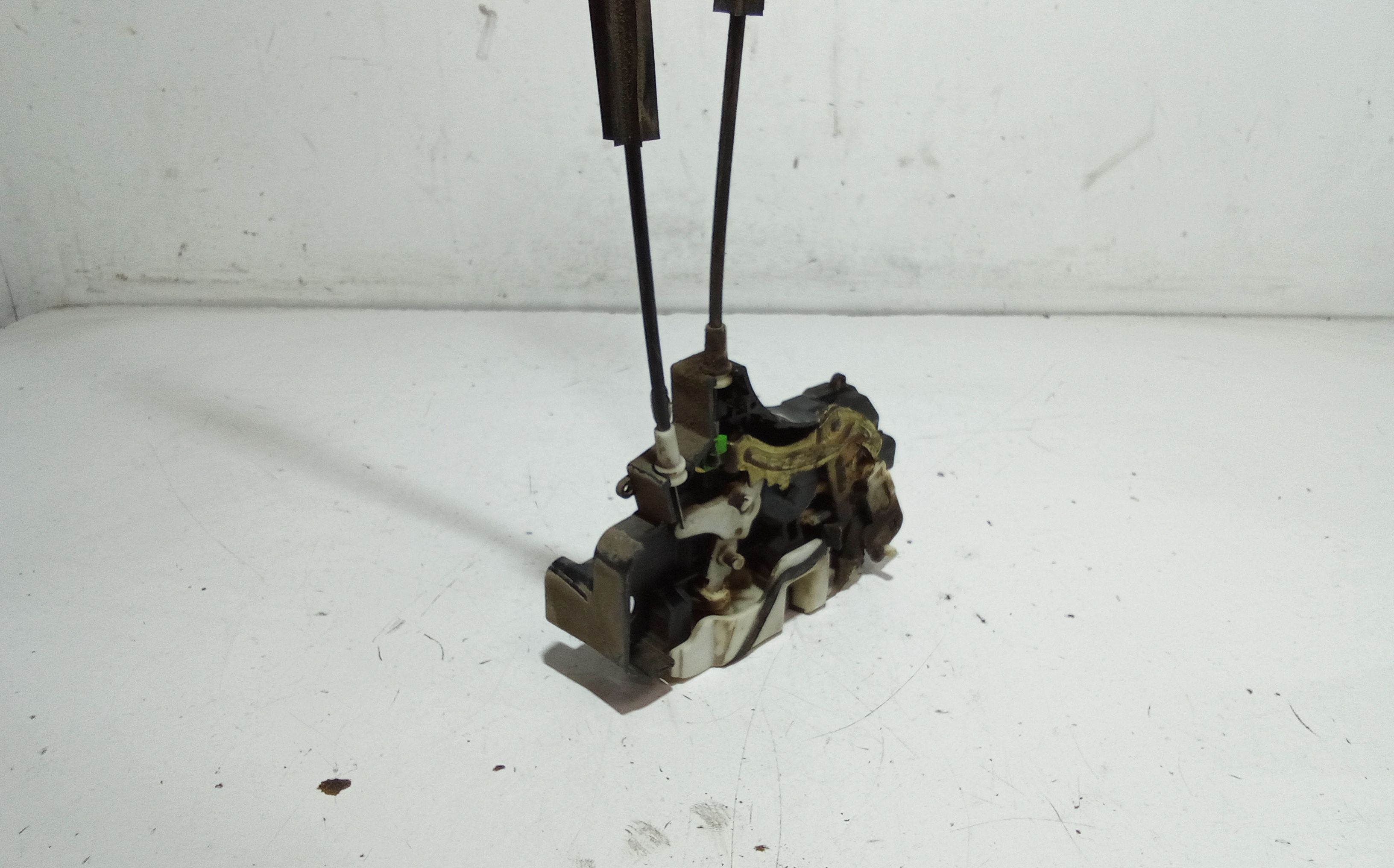 Serratura Posteriore Sinistra MITSUBISHI Colt Serie 5P (Z) (06>12)