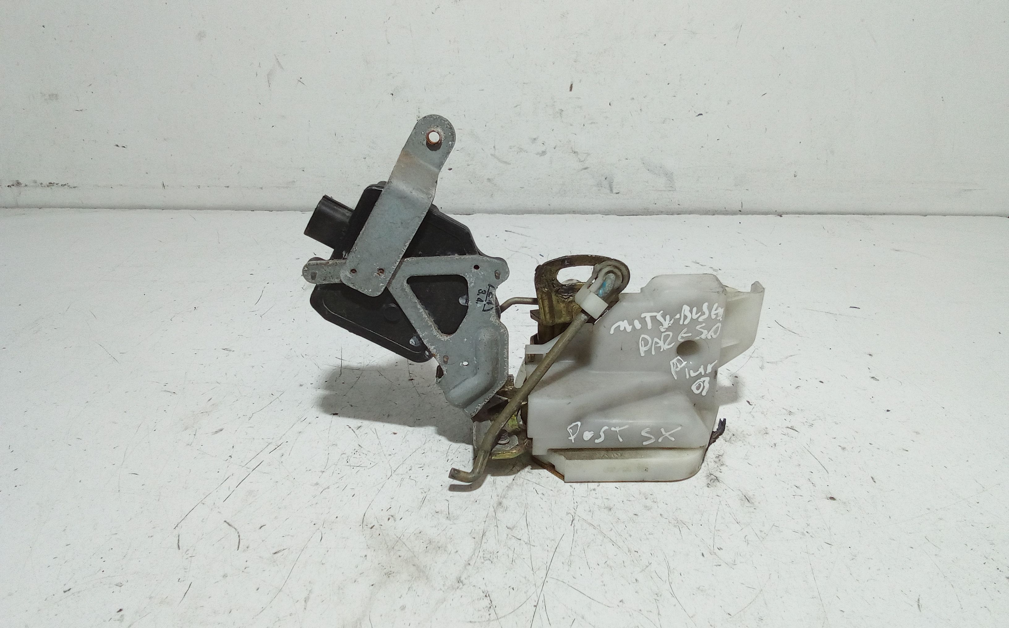 Serratura Posteriore Sinistra MITSUBISHI Pajero Pinin