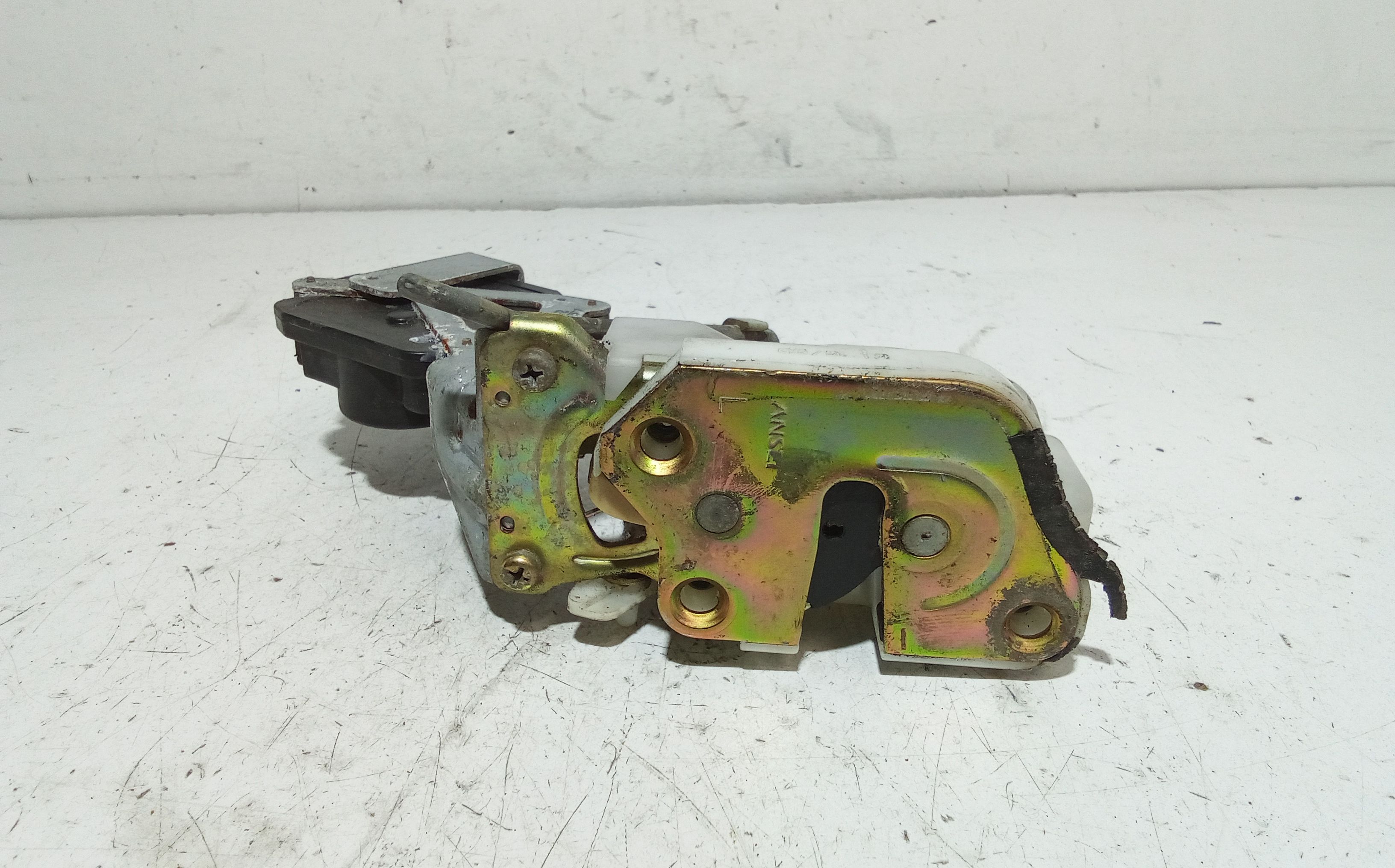 Serratura Posteriore Sinistra MITSUBISHI Pajero Pinin