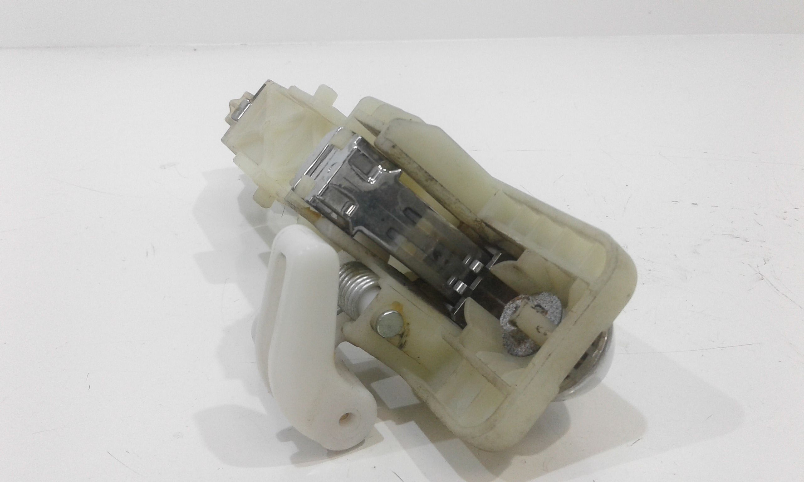 Maniglia esterna Posteriore Sinistra KIA Carens 2 Serie