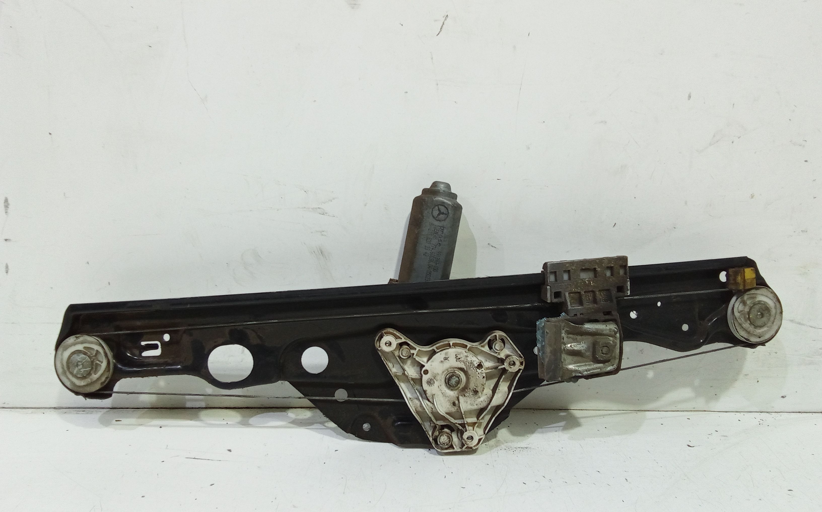 Cremagliera posteriore sinistra guida MERCEDES Classe E Berlina W211