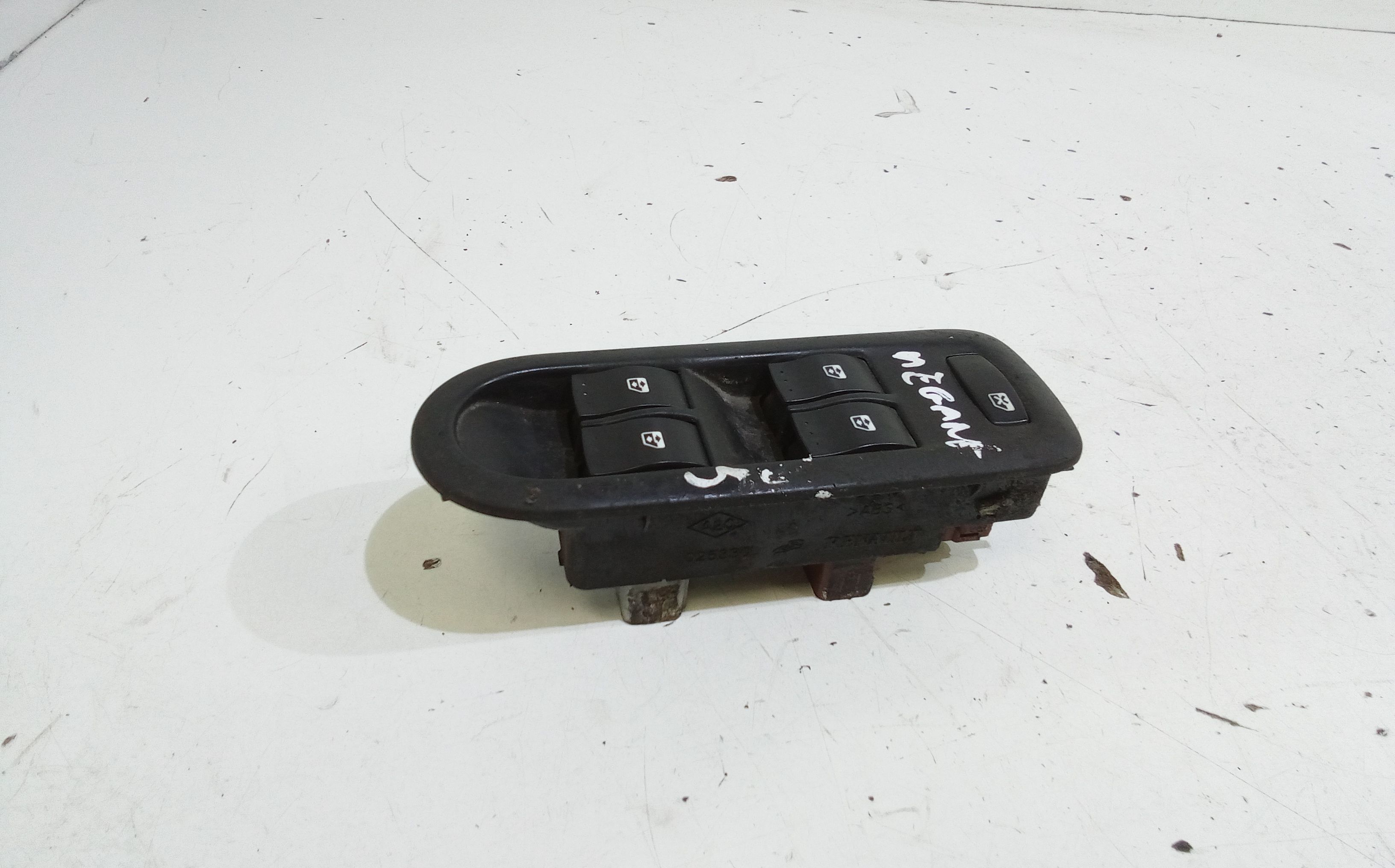 Pulsantiera anteriore sinistra Guida RENAULT Megane ll Serie (02>06)