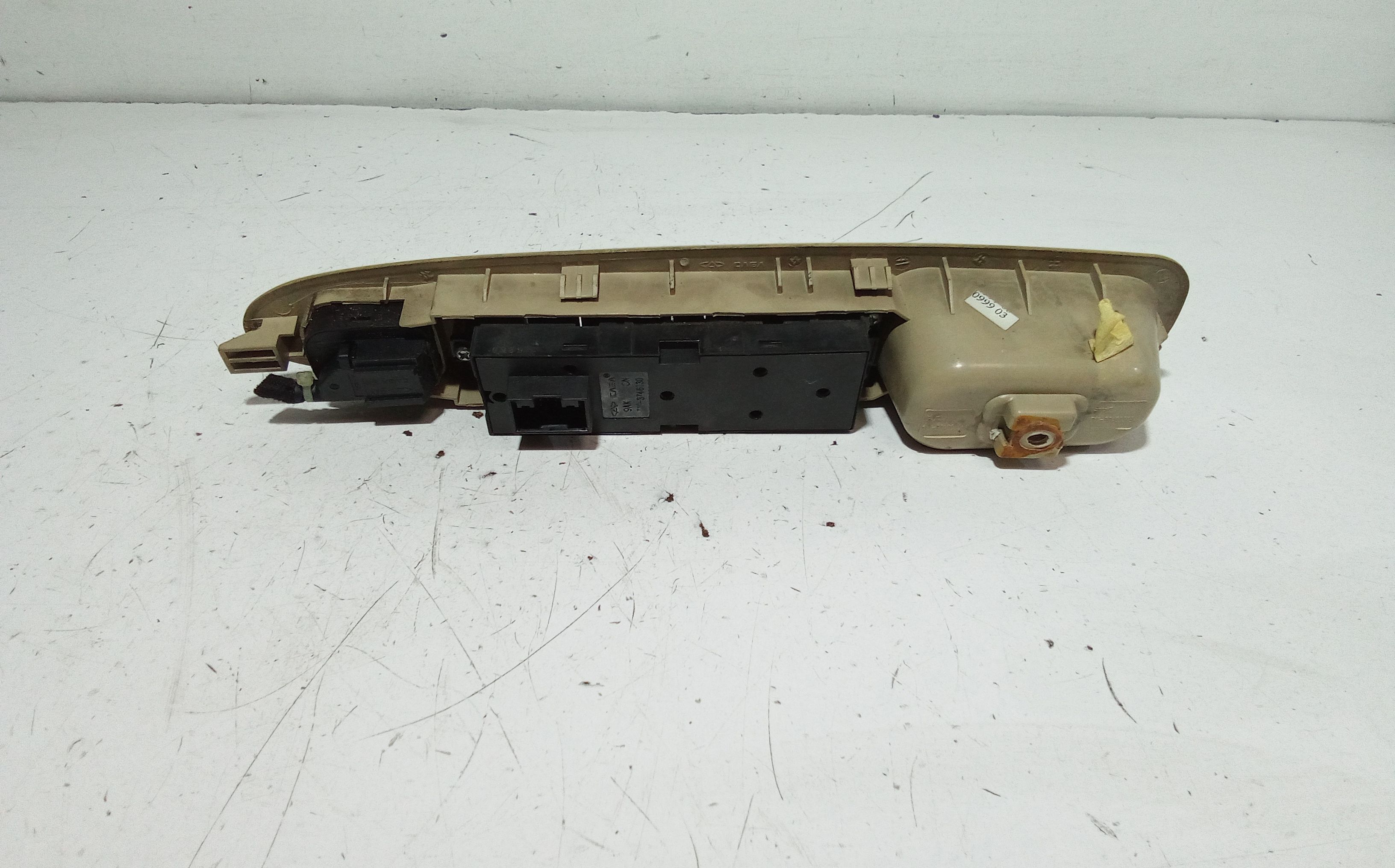 Pulsantiera anteriore sinistra Guida DR 5 1 Serie