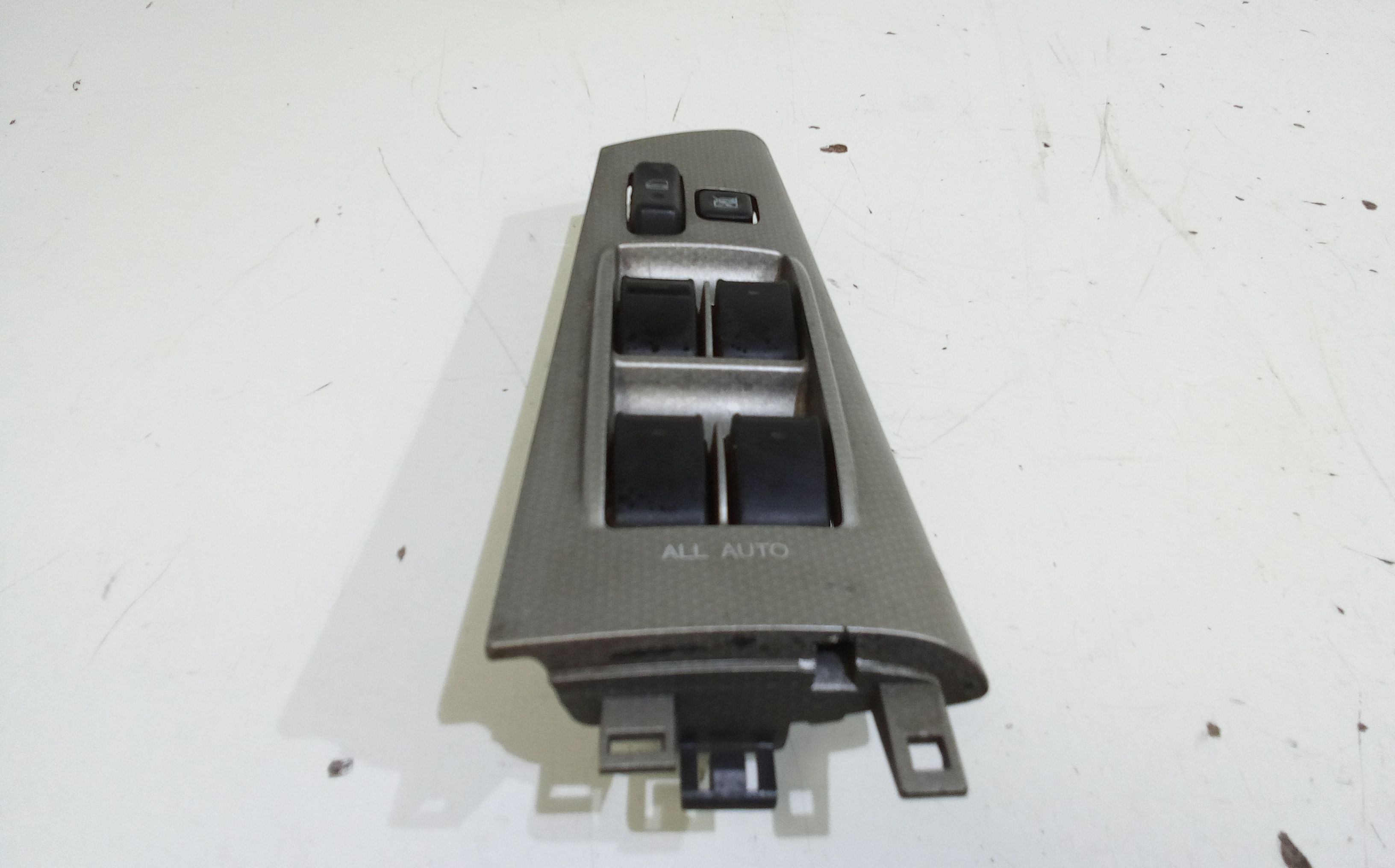 Pulsantiera anteriore sinistra Guida TOYOTA Corolla Berlina 3 Serie 3-5P