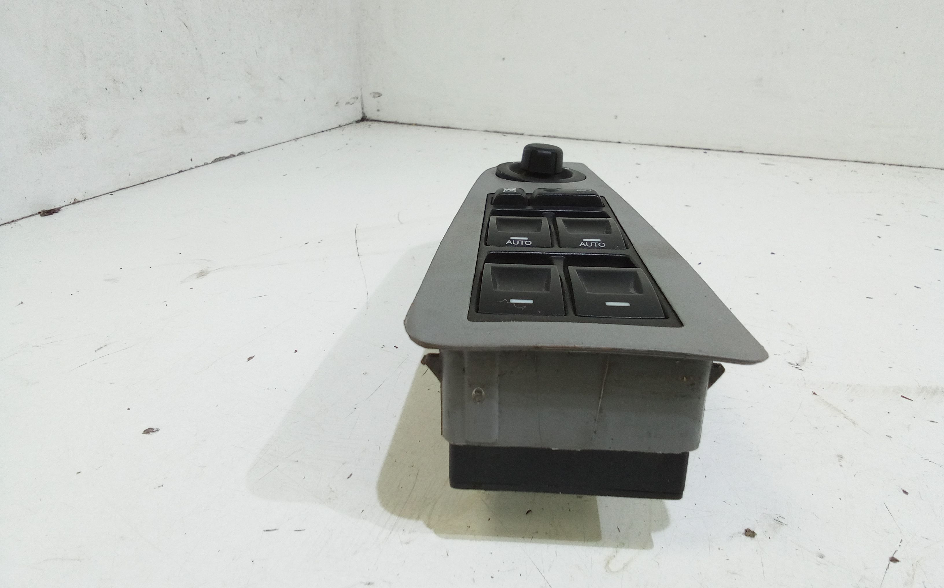 Pulsantiera anteriore sinistra Guida CHRYSLER 300 C Touring