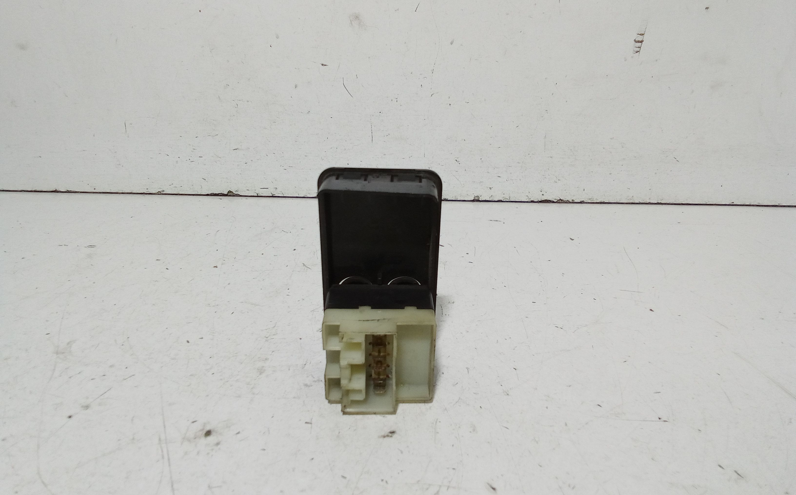 Pulsantiera anteriore sinistra Guida LANCIA Y 1 Serie