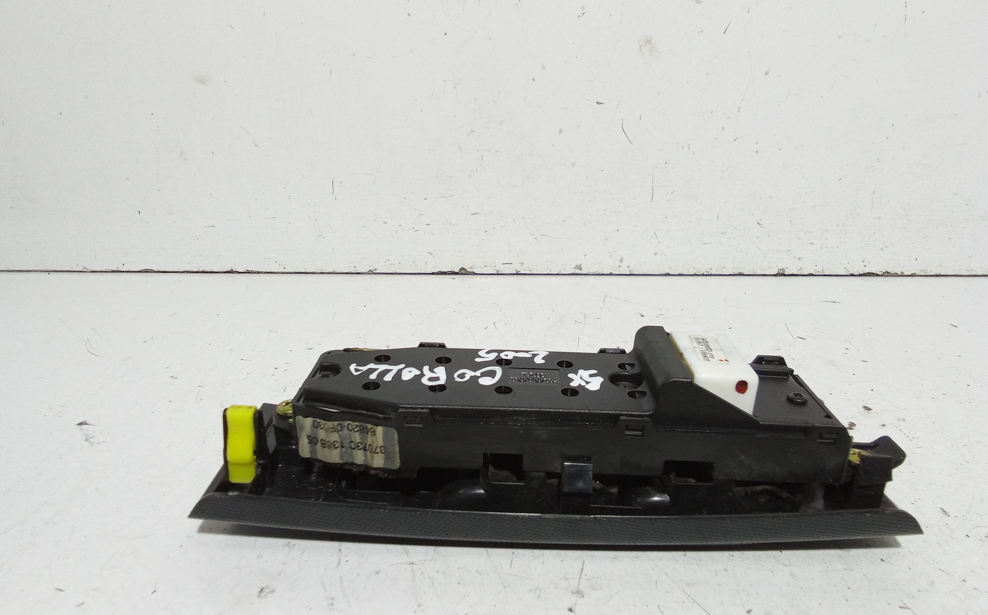 Pulsantiera anteriore sinistra Guida TOYOTA Corolla Berlina 4 Serie