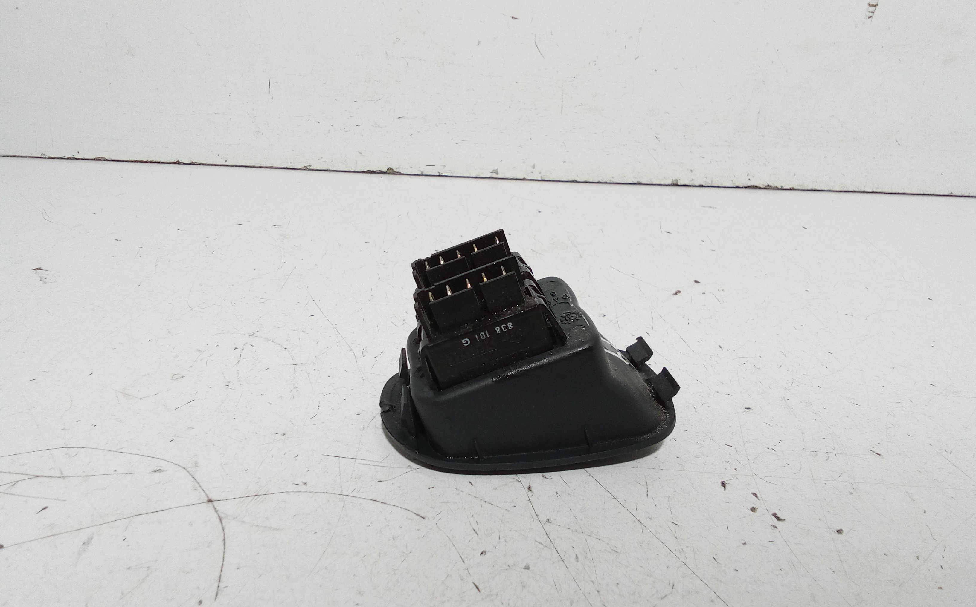 Pulsantiera anteriore sinistra Guida RENAULT Megane l Serie (99>02)