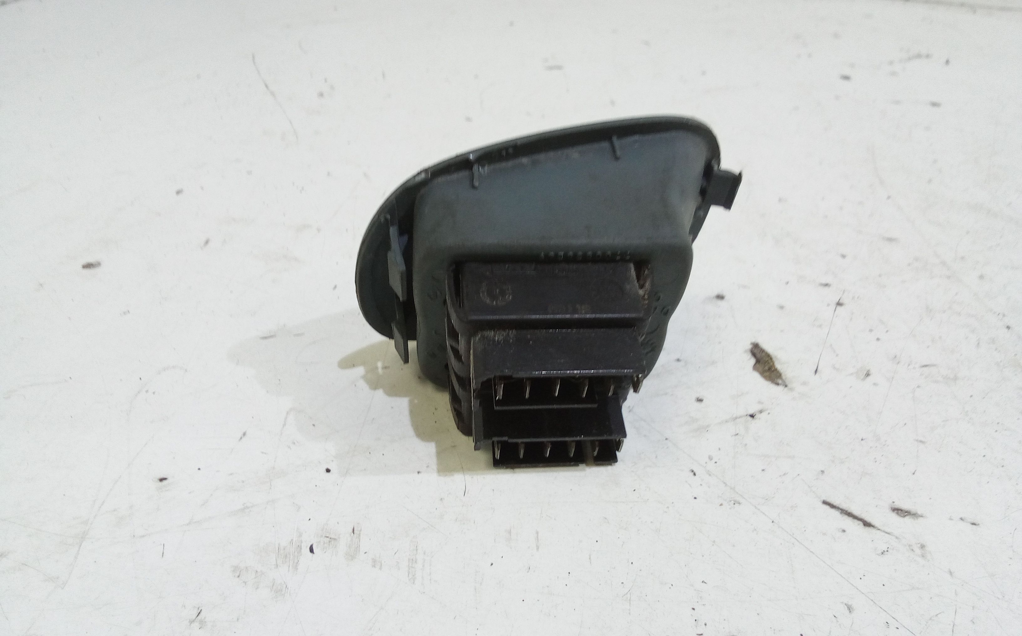 Pulsantiera anteriore sinistra Guida RENAULT Megane l Serie (99>02)