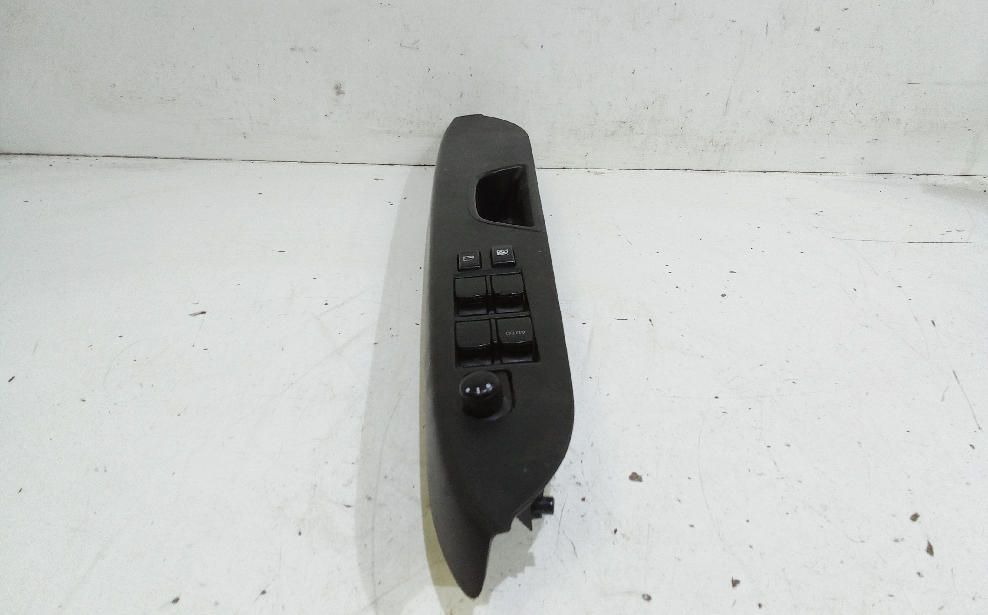 Pulsantiera anteriore sinistra Guida FIAT Sedici 1 Serie