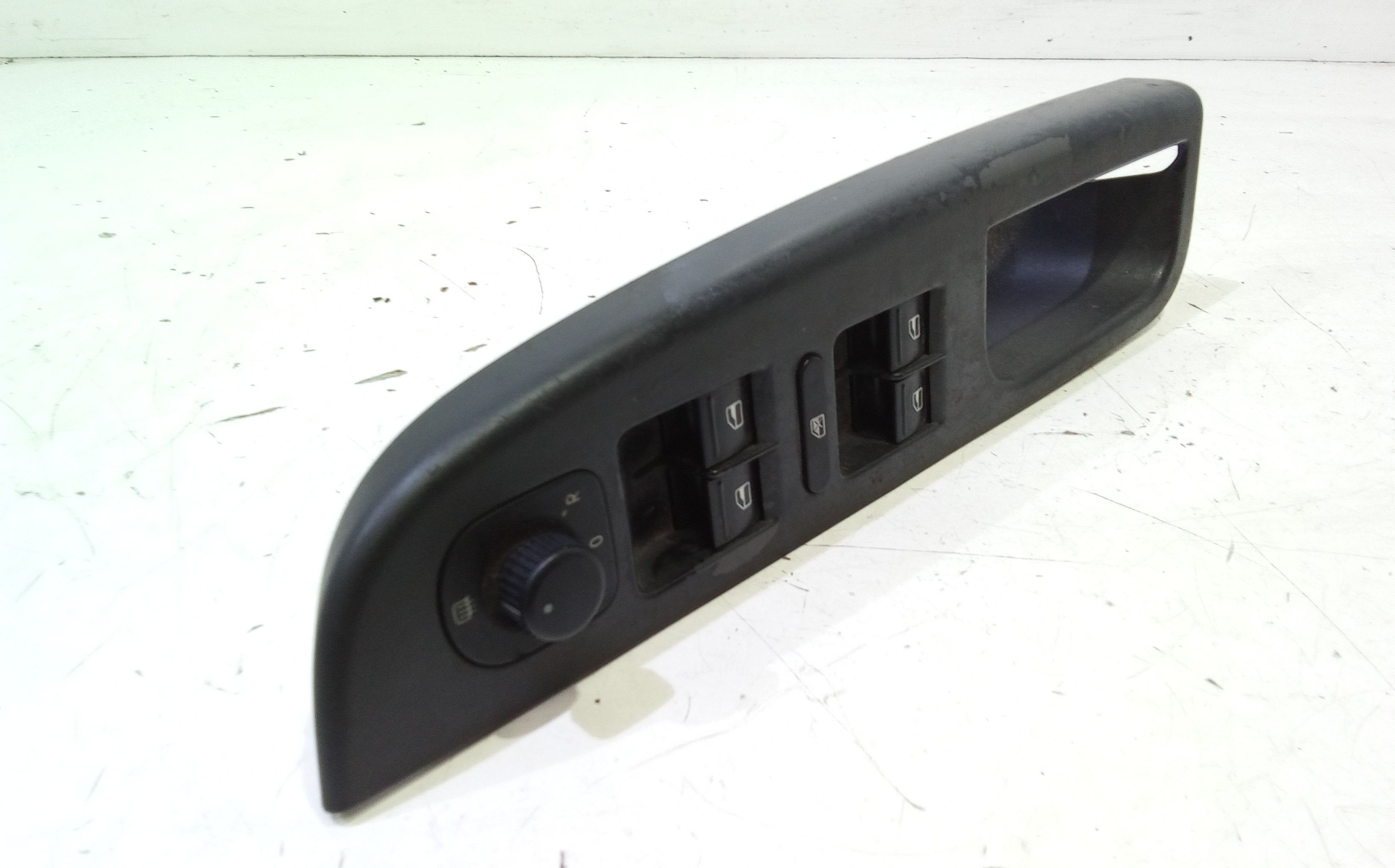 Pulsantiera anteriore sinistra Guida VOLKSWAGEN Golf 5 Berlina (03>08)