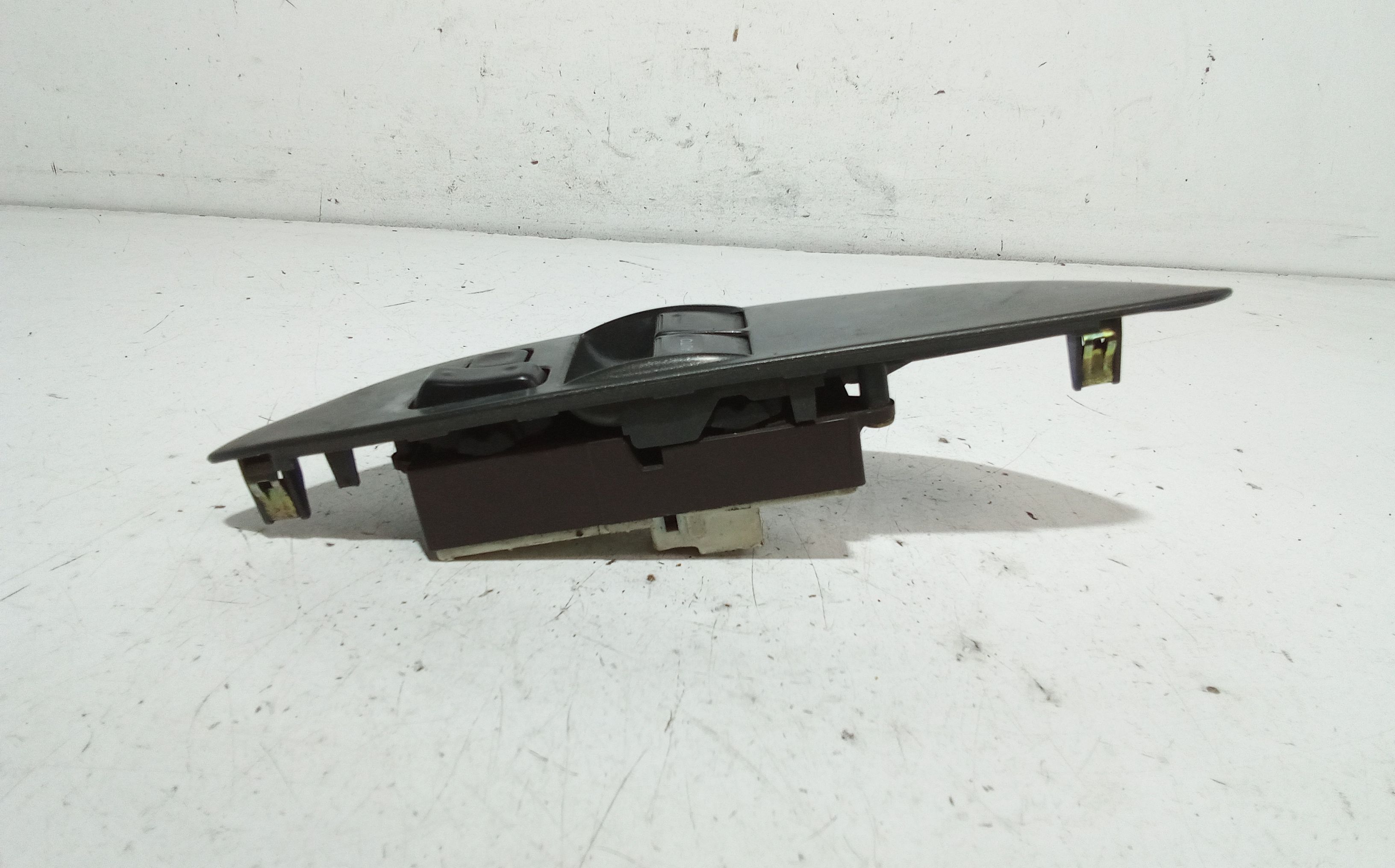 Pulsantiera anteriore sinistra Guida TOYOTA Yaris Serie (99>03)