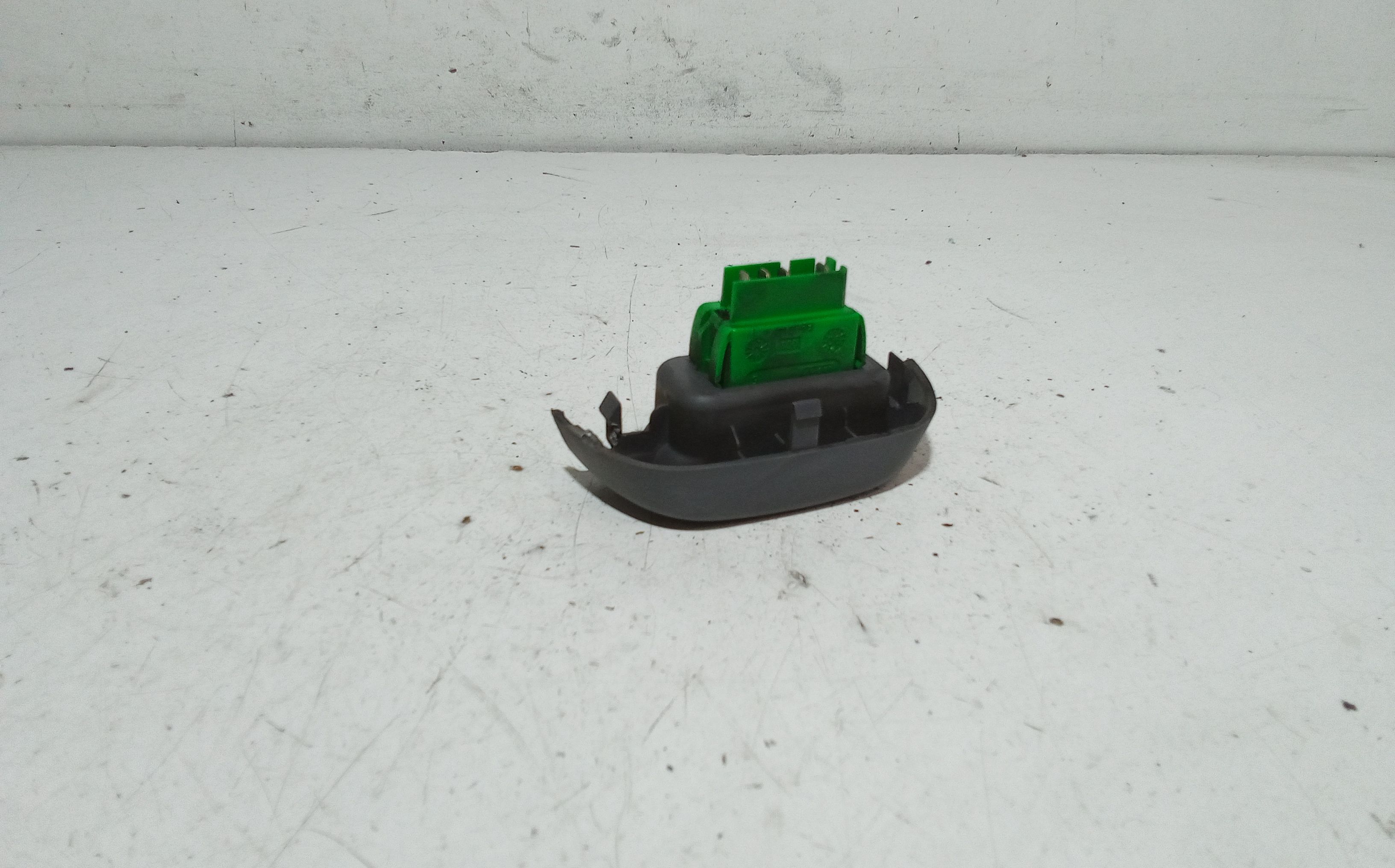 Pulsantiera anteriore sinistra Guida CITROEN C1 1 Serie