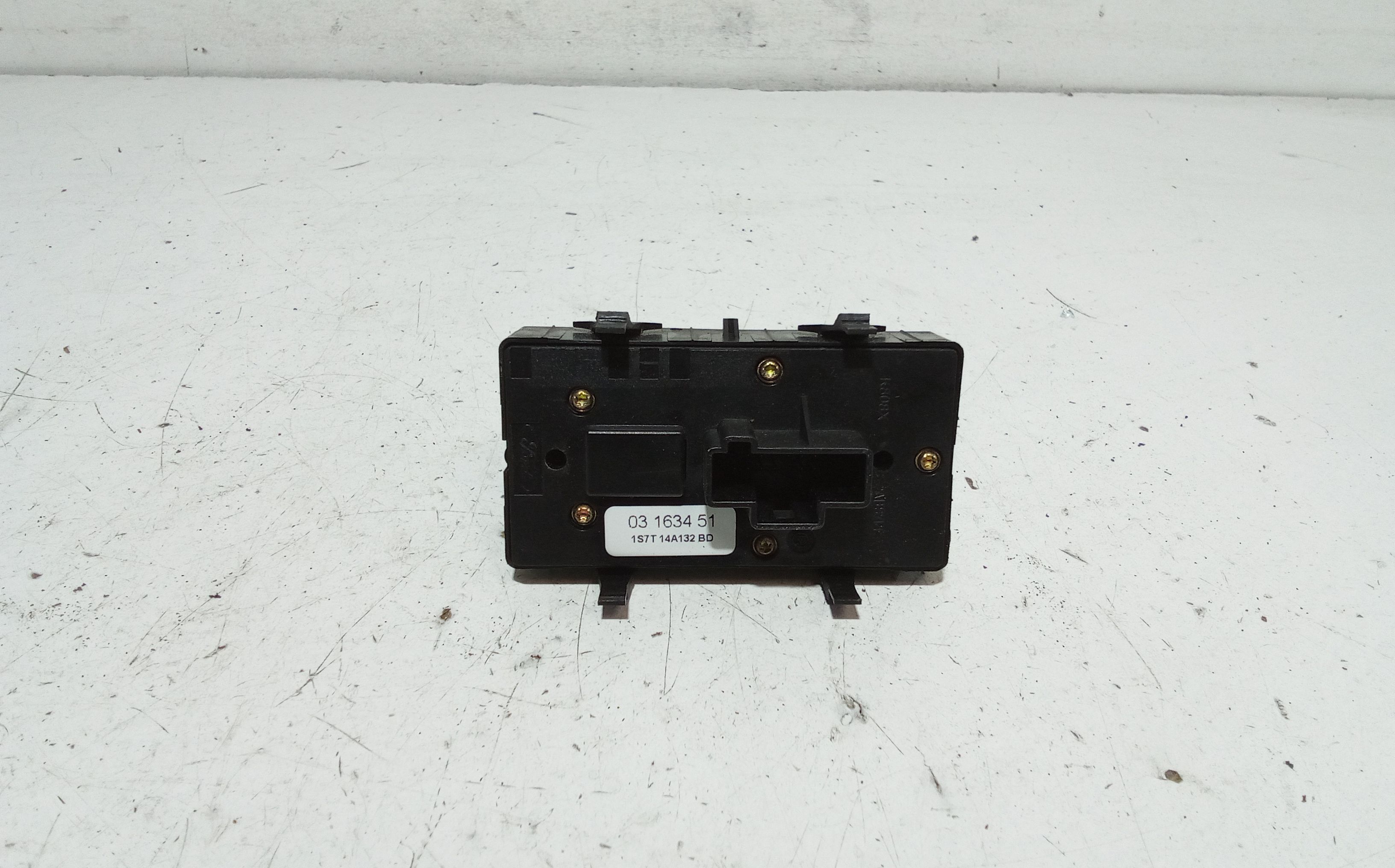 Pulsantiera anteriore sinistra Guida FORD Mondeo Berlina 3 Serie