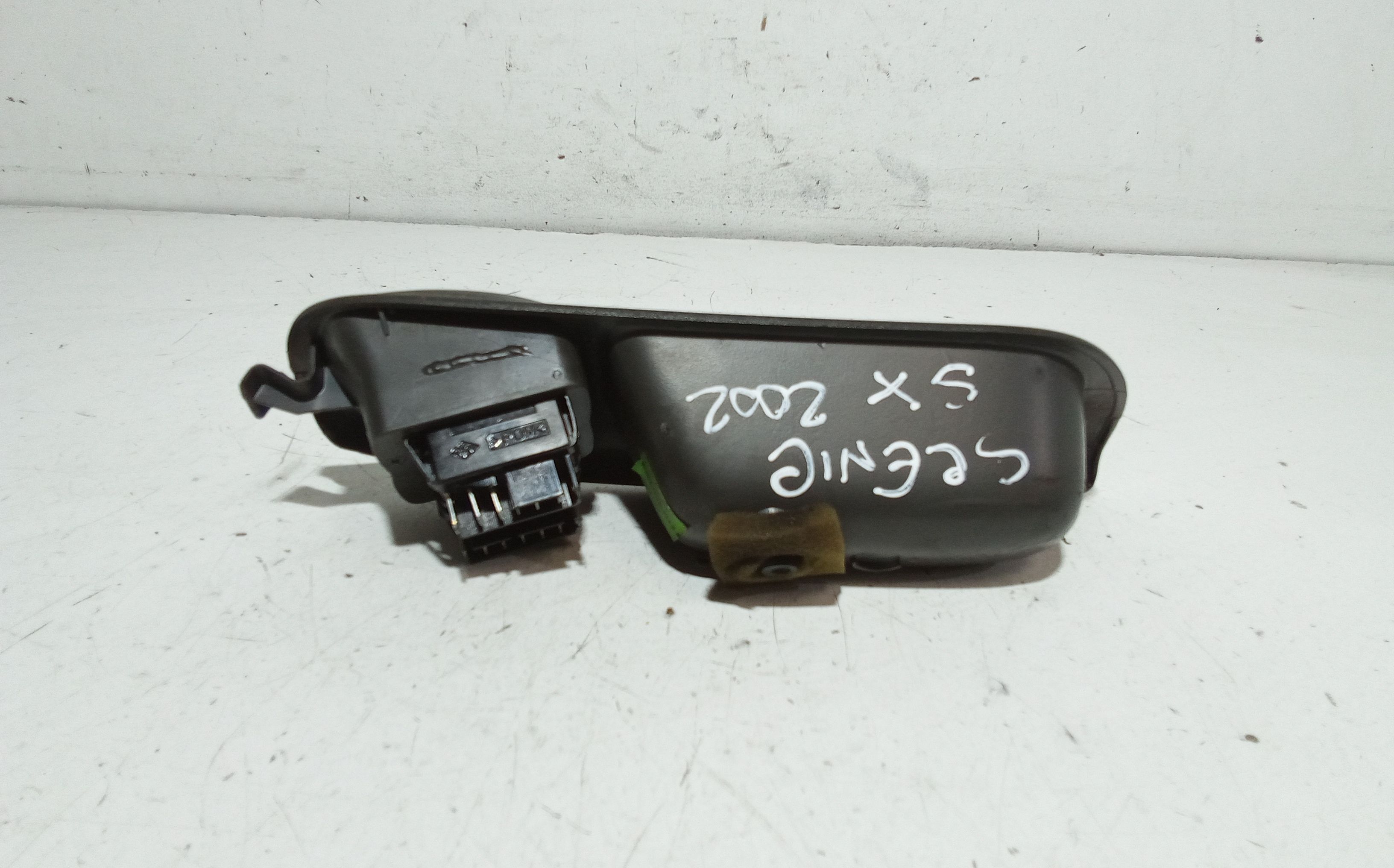 Pulsantiera anteriore sinistra Guida RENAULT Scenic Serie (99>03)