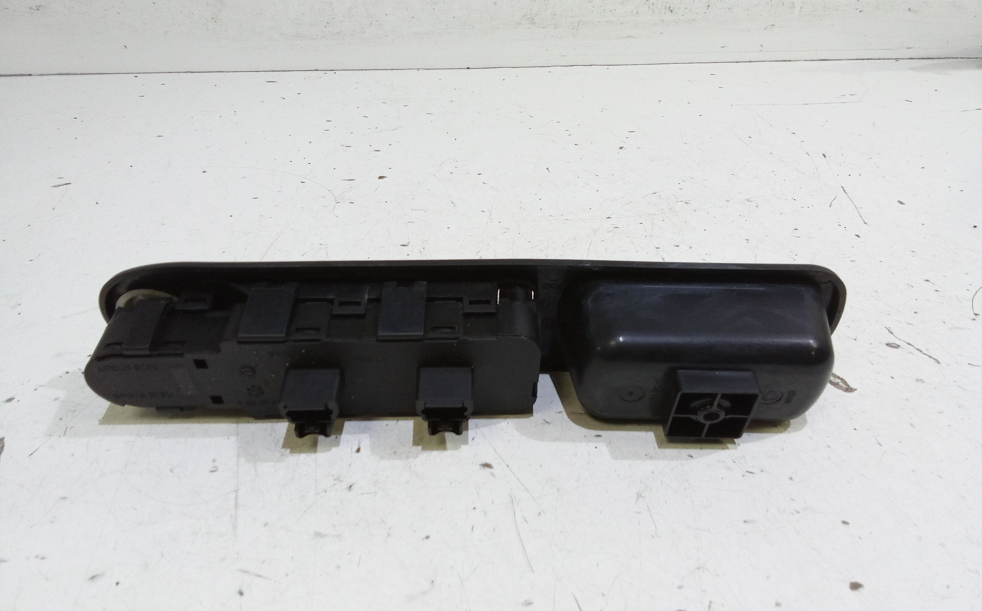 Pulsantiera anteriore sinistra Guida PEUGEOT 307 Berlina