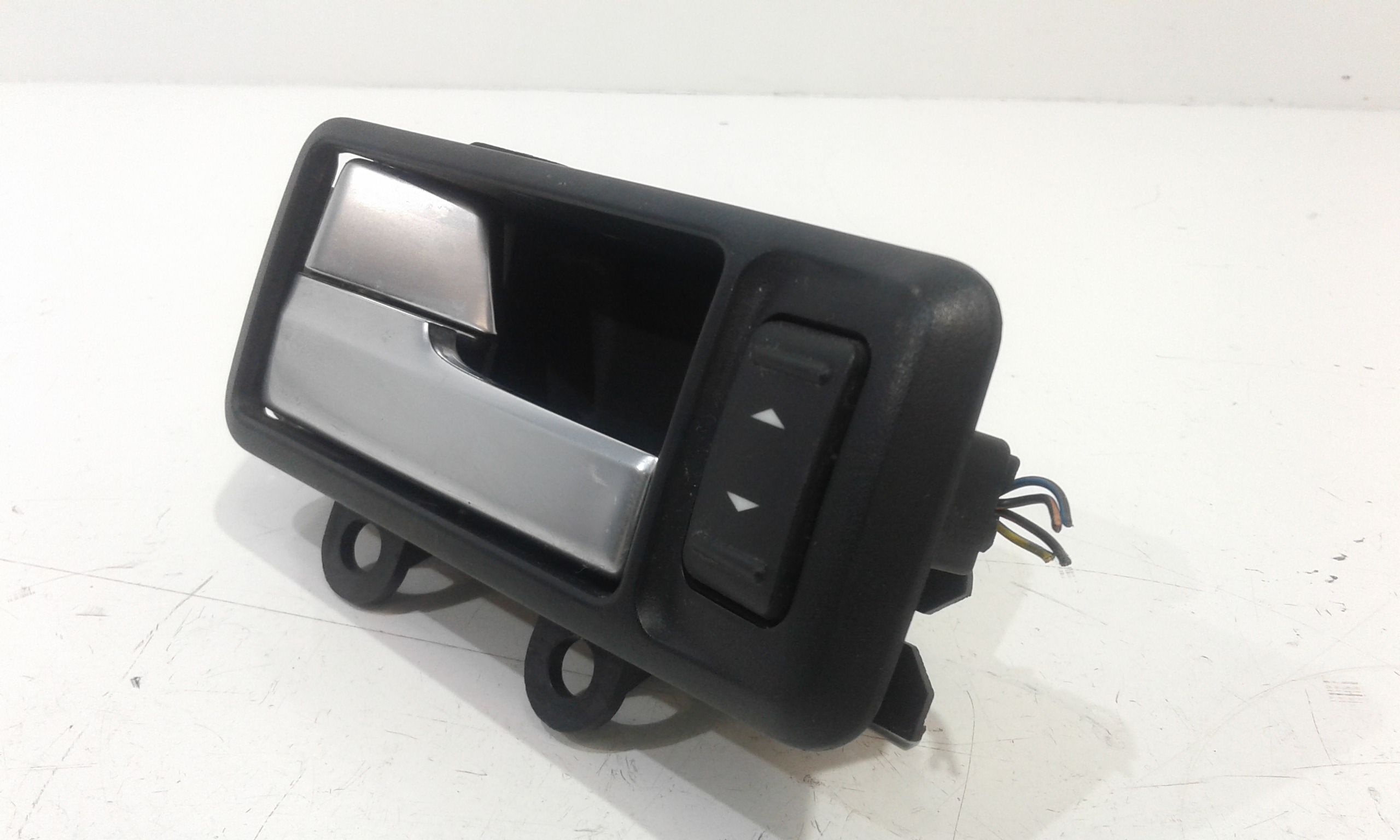 Maniglia interna Posteriore Sinistra FORD C - Max Serie (03>07)