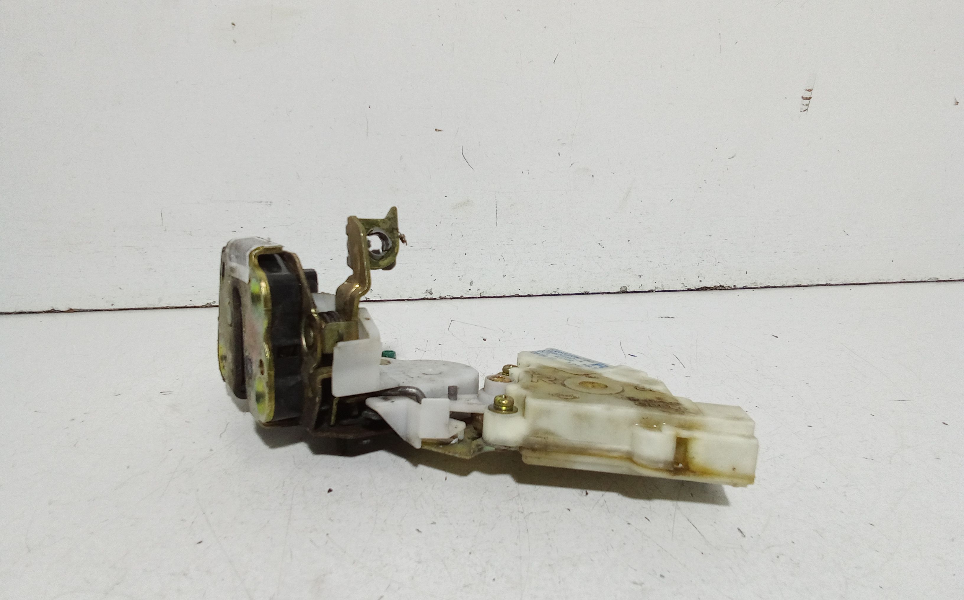 Serratura Posteriore destra NISSAN Almera 3 Serie