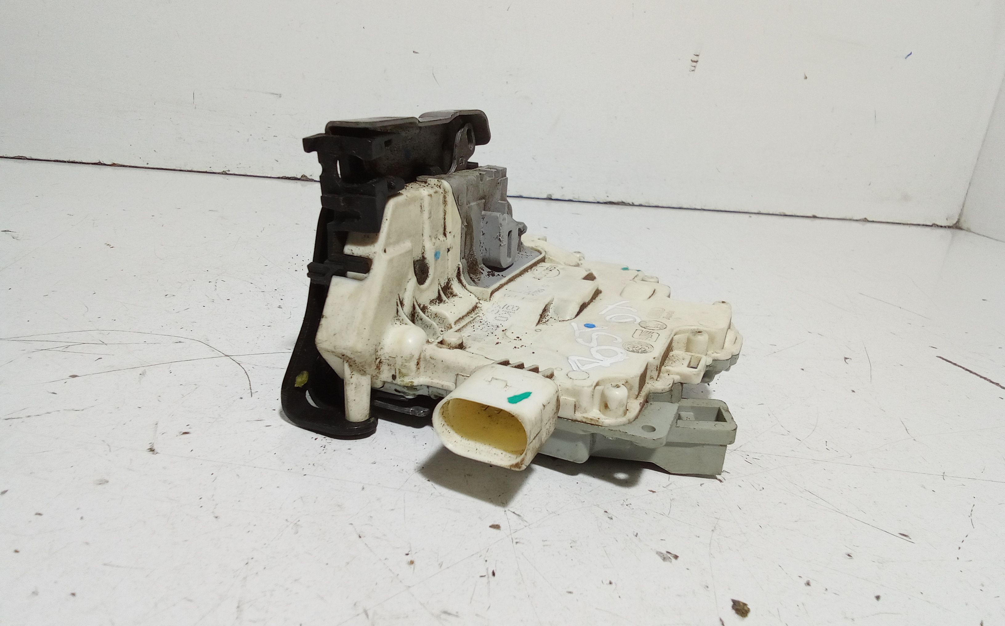 Serratura Posteriore destra AUDI A4 Avant (8K5) (08>15)