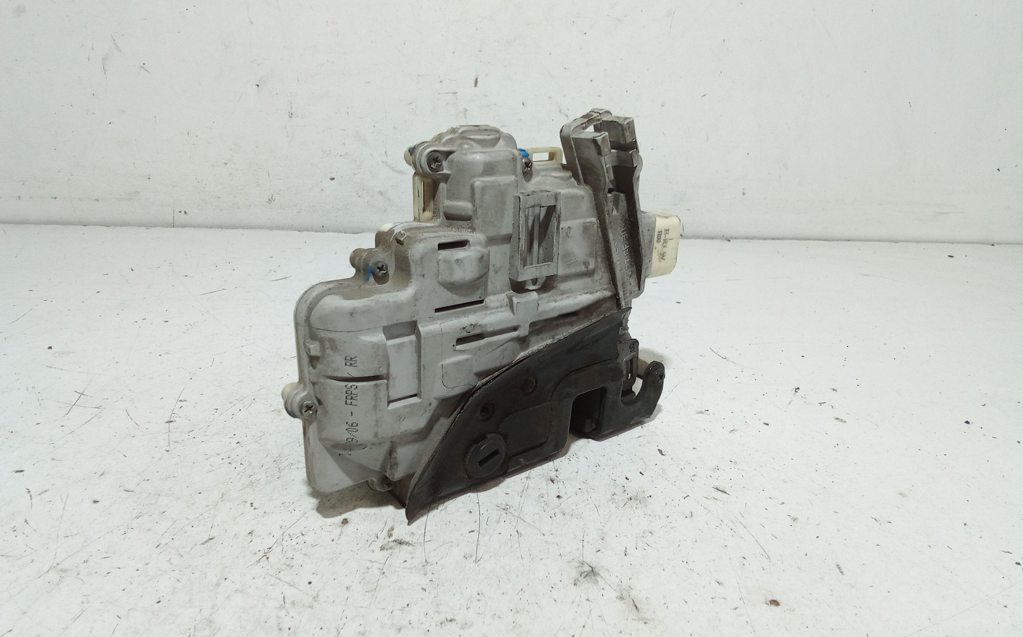 Serratura Posteriore destra AUDI A3 Serie (8P1) (05>08)