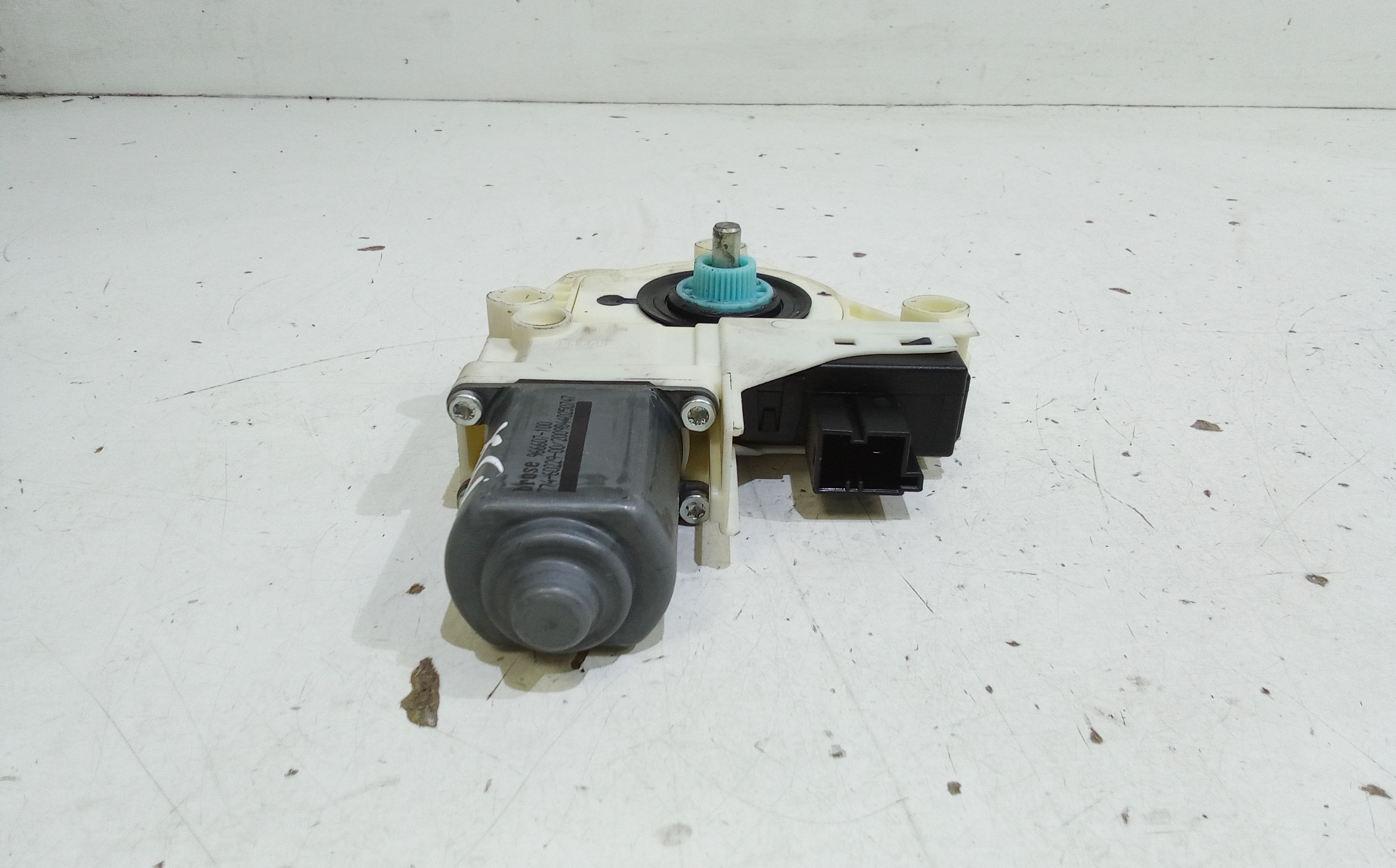 Motorino Alzavetro posteriore destra AUDI A4 Avant (8K5) (08>15)