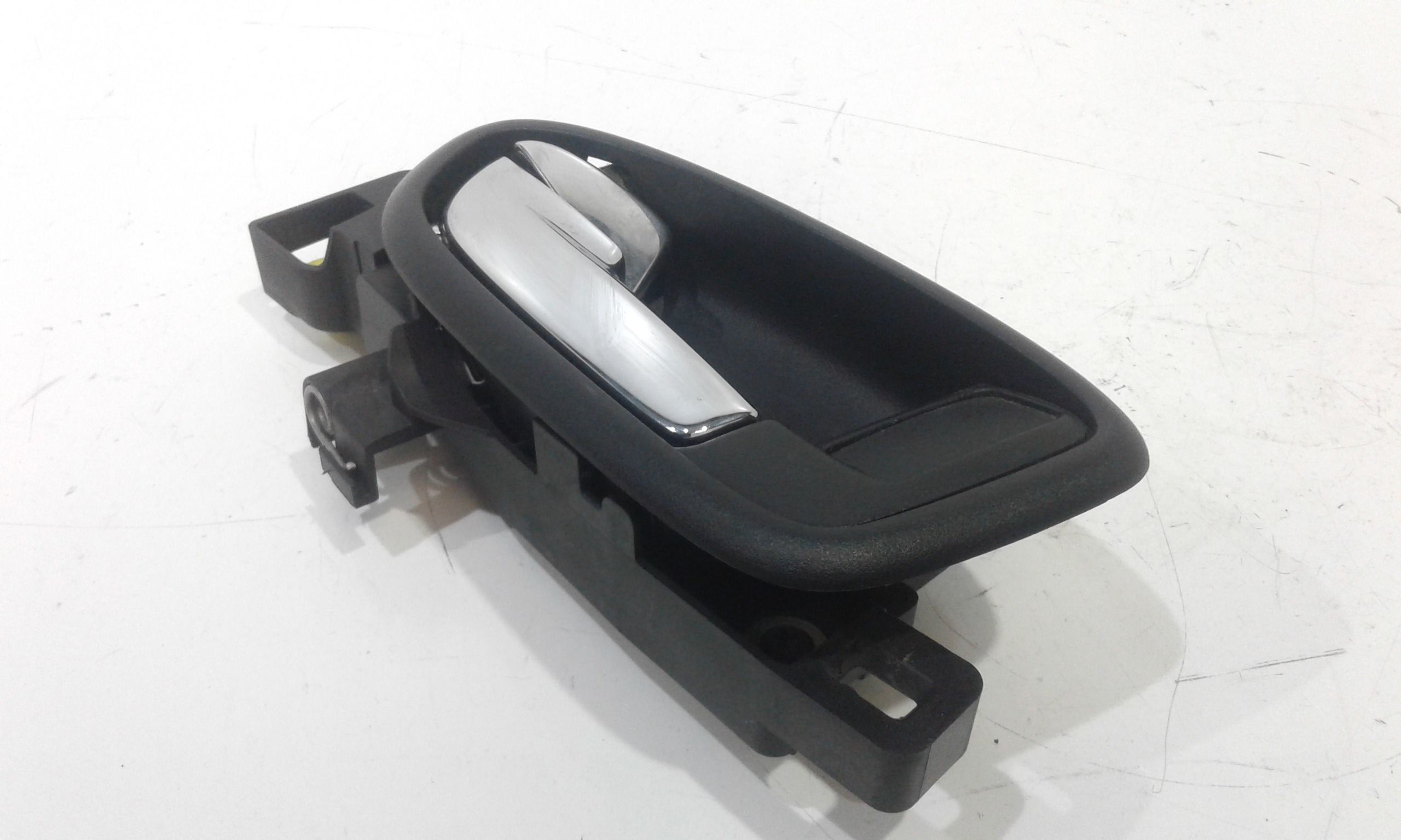 Maniglia interna Posteriore Sinistra FORD S - Max Serie (06>14)