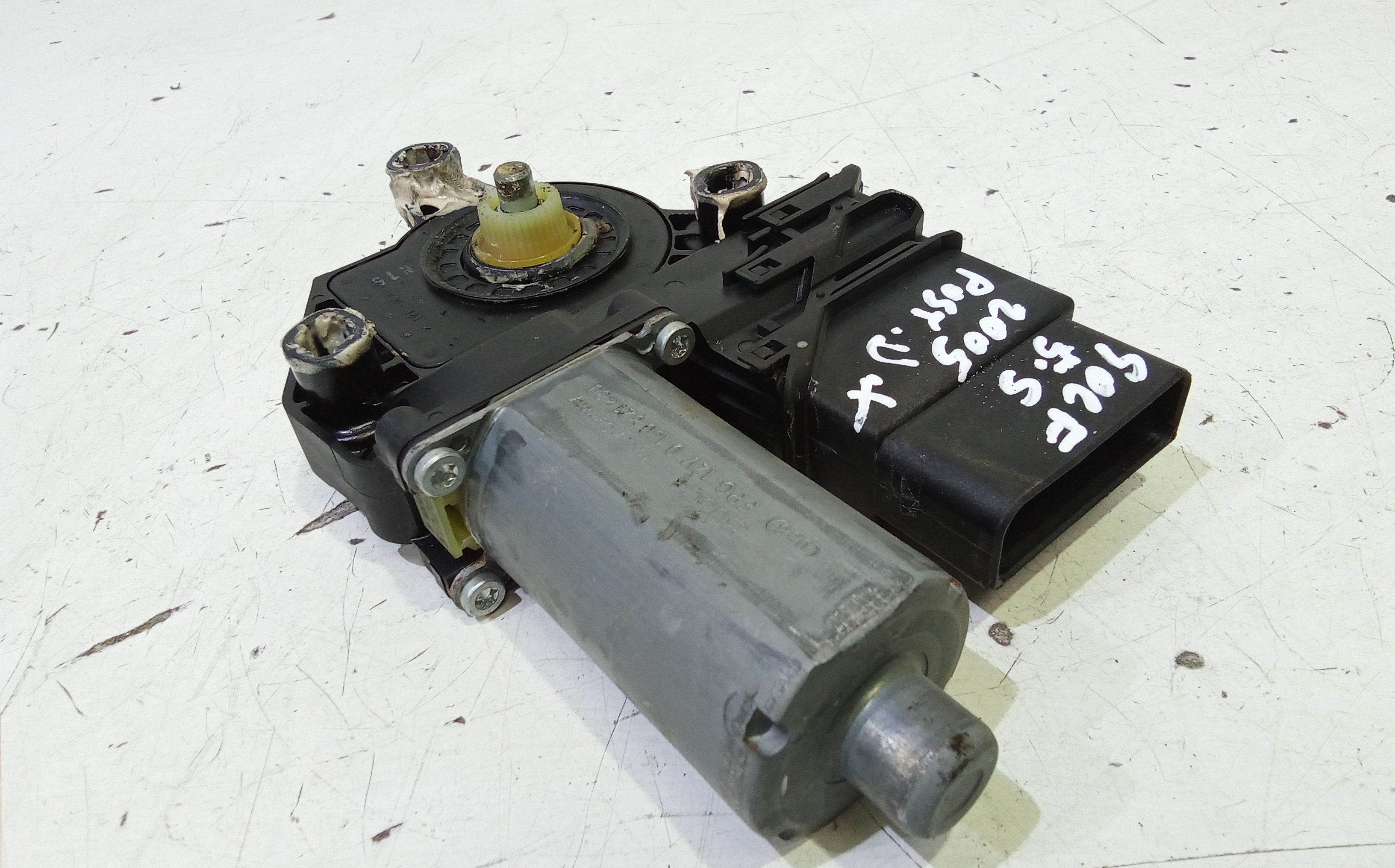 Motorino Alzavetro posteriore destra VOLKSWAGEN Golf 5 Berlina (03>08)