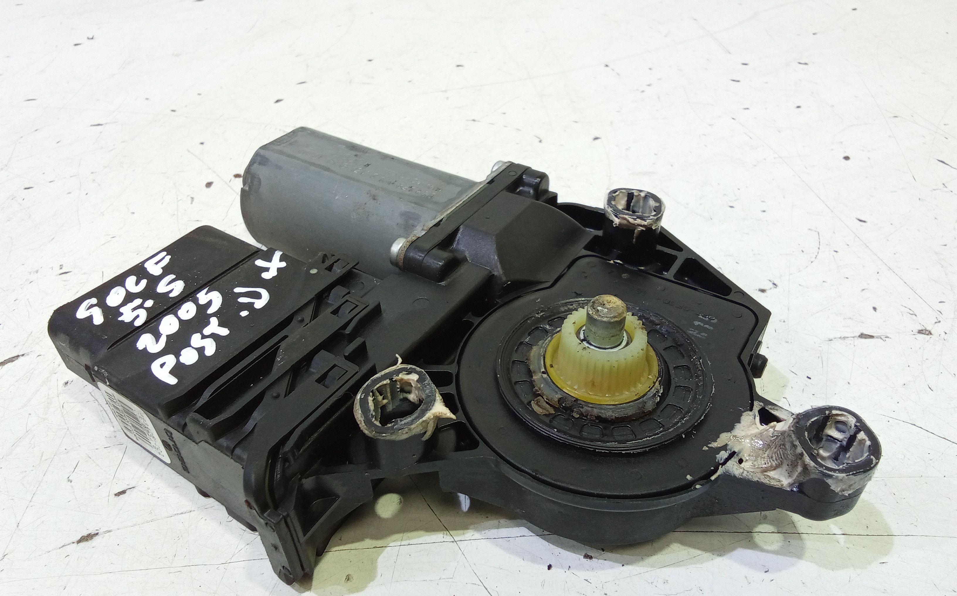 Motorino Alzavetro posteriore destra VOLKSWAGEN Golf 5 Berlina (03>08)