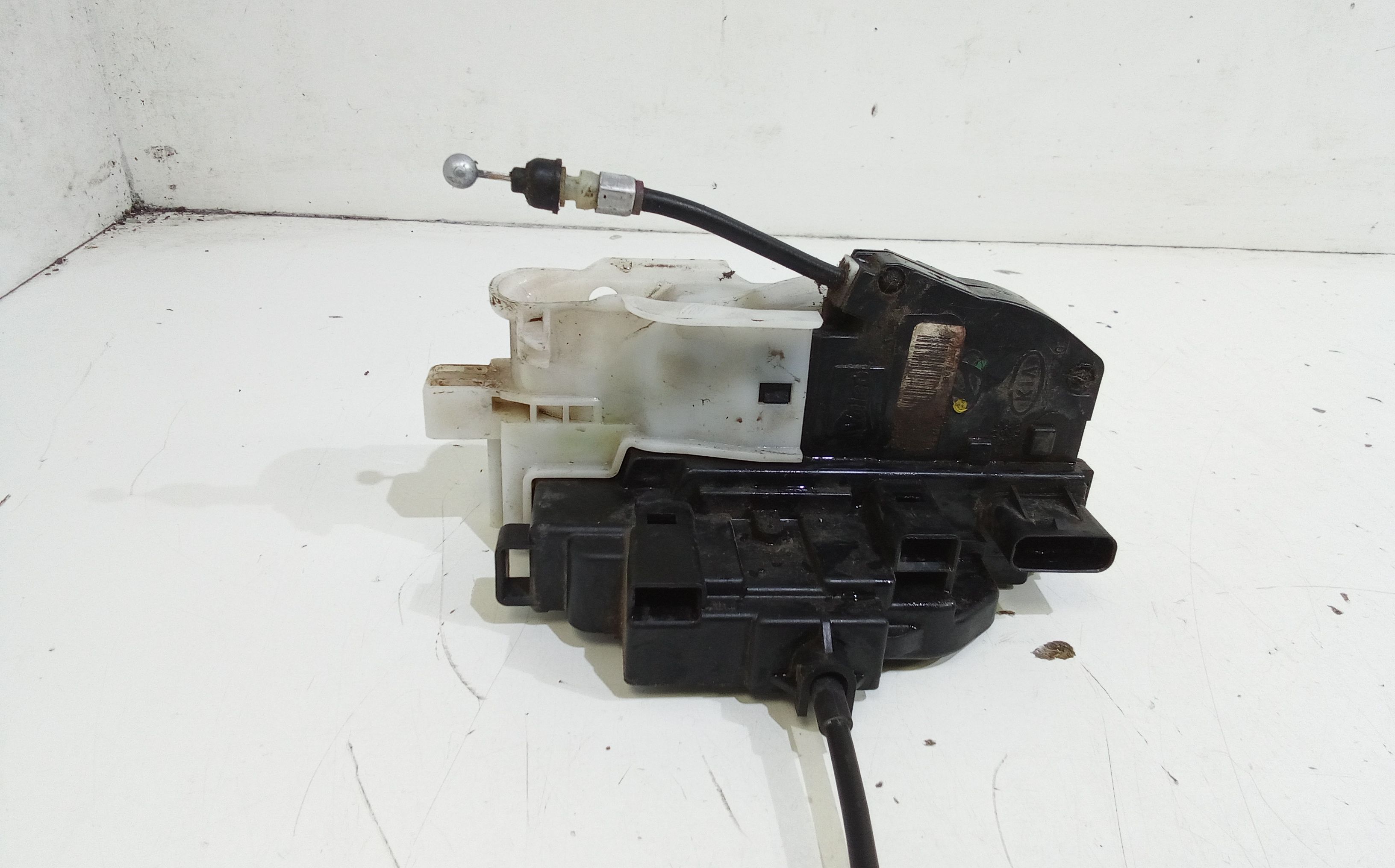 Serratura Anteriore Sinistra KIA Cee d 1 Serie