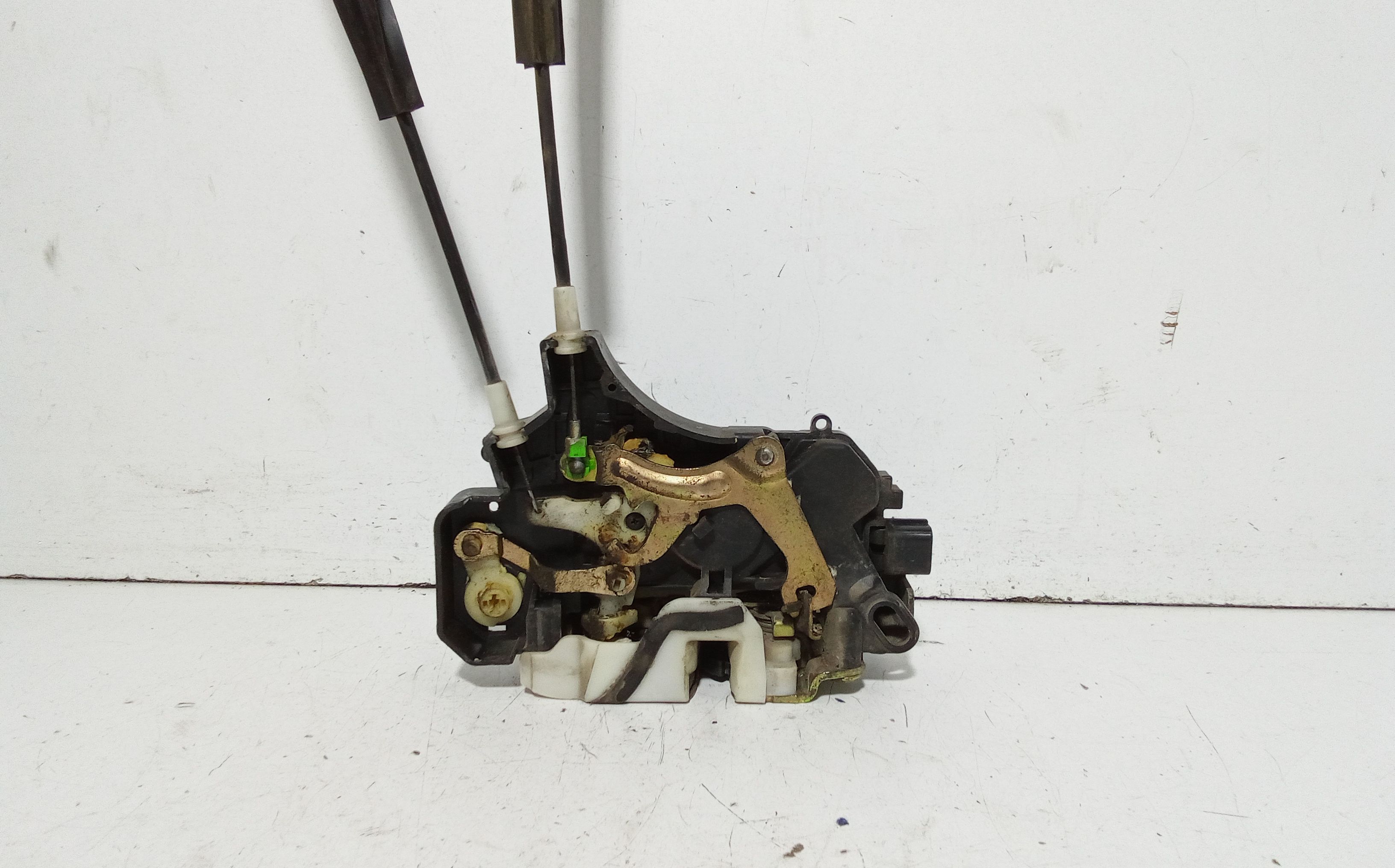 Serratura Anteriore Sinistra MITSUBISHI Colt Serie 5P (Z) (06>12)