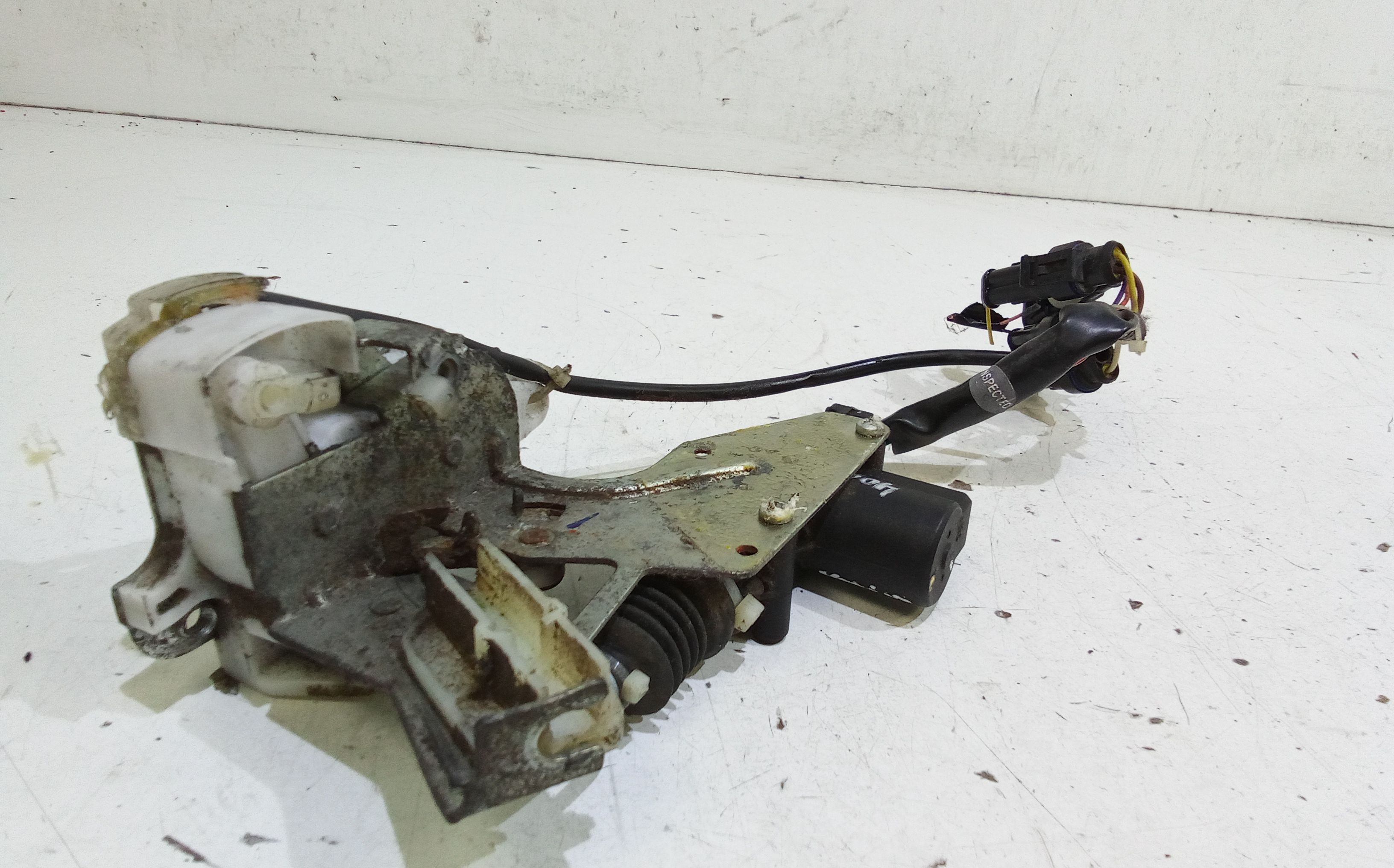 Serratura Anteriore Sinistra MAHINDRA GOA Serie