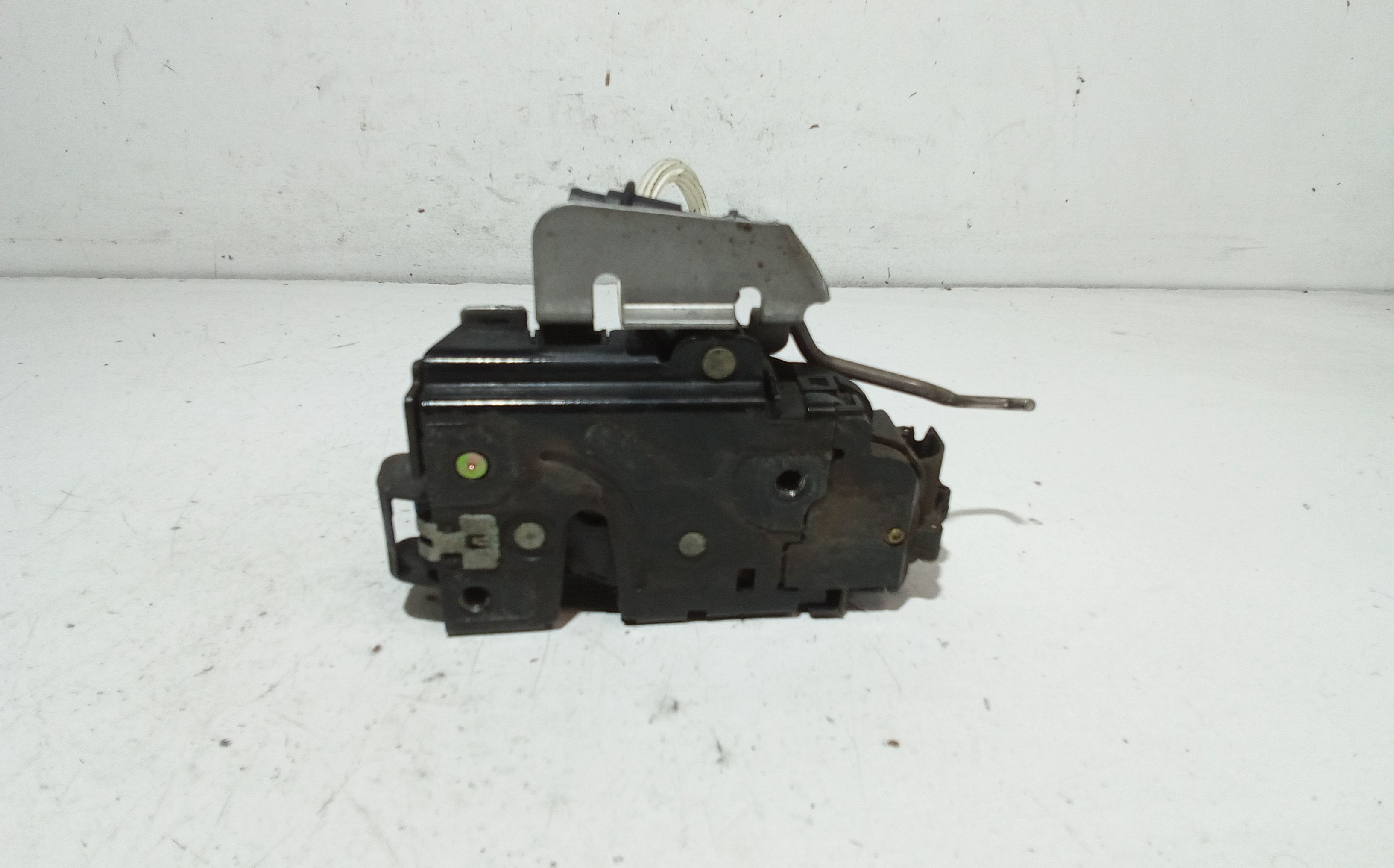 Serratura Anteriore Sinistra AUDI A4 Berlina (8E) (00>04)