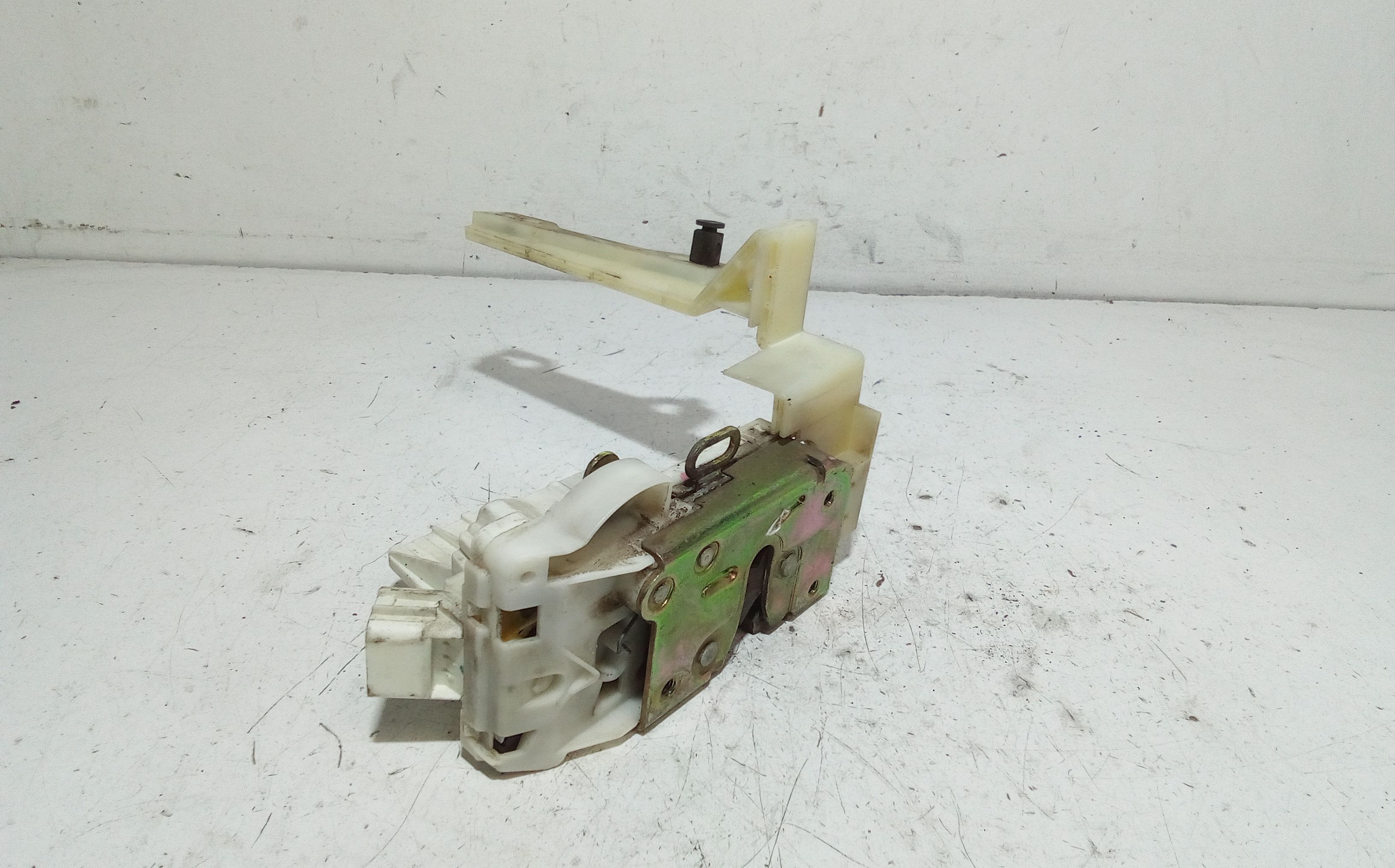 Serratura Anteriore Sinistra FORD Mondeo Berlina 2 Serie