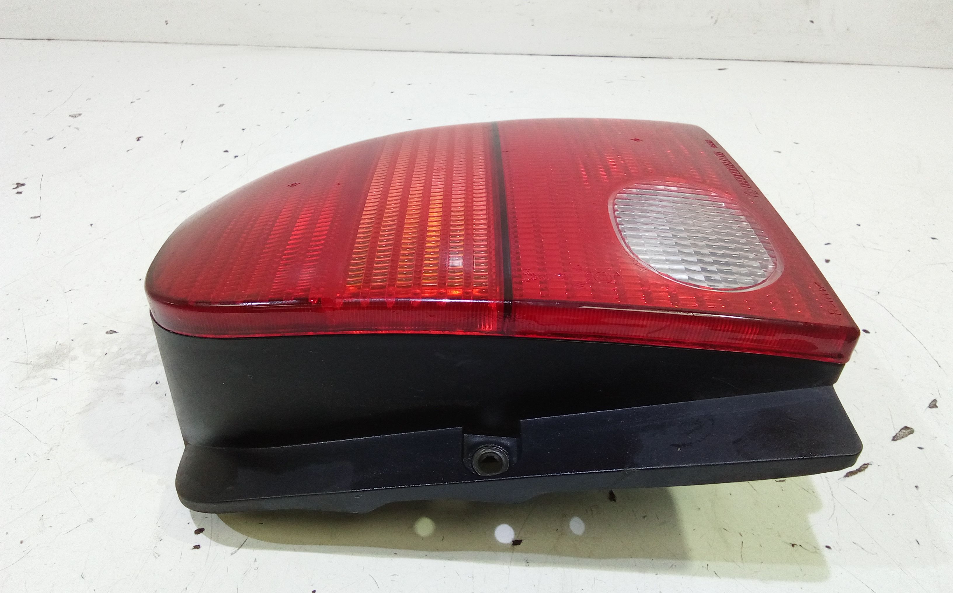 Stop fanale posteriore Destro Passeggero VOLKSWAGEN Lupo 1 Serie