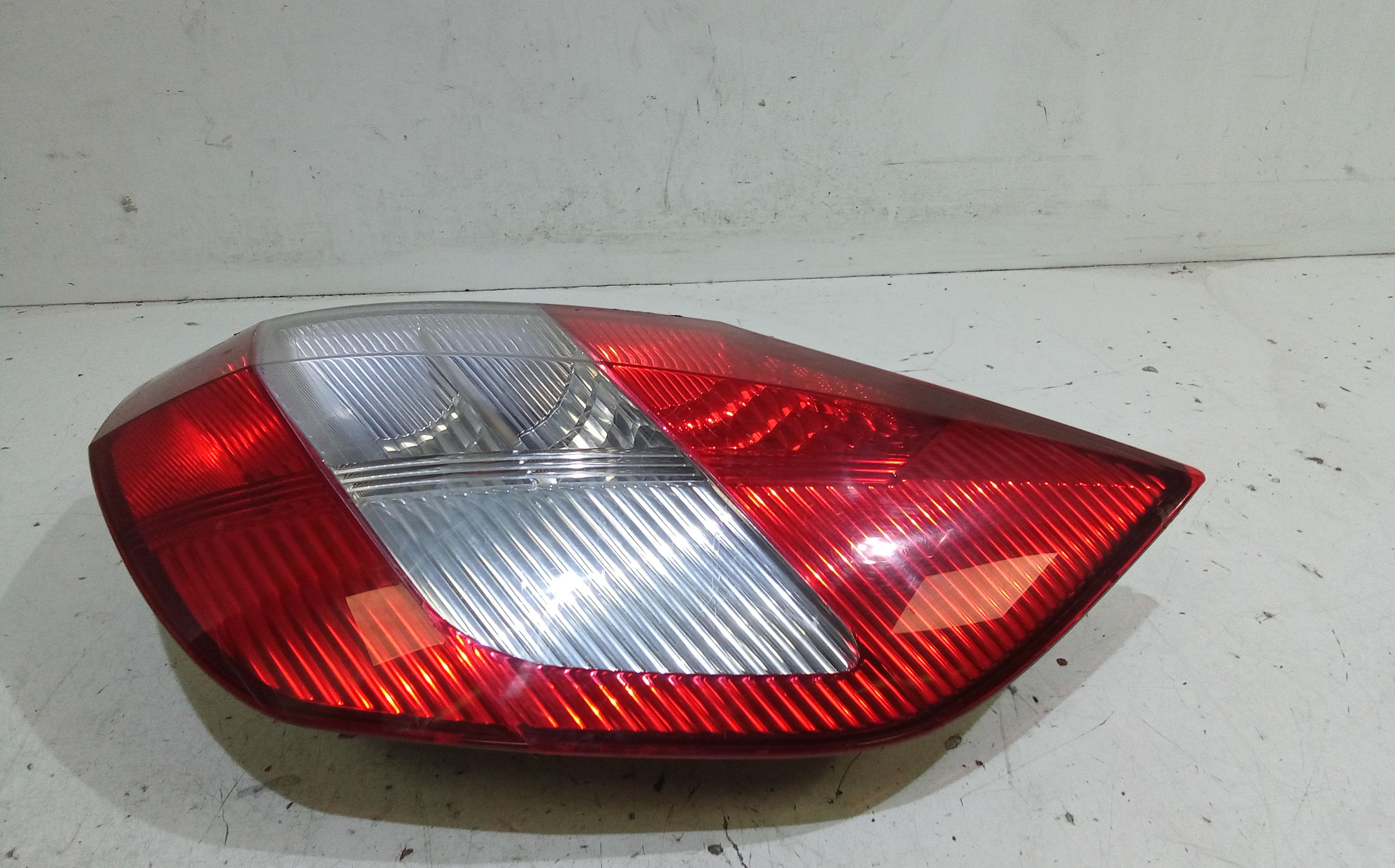 Stop fanale posteriore Destro Passeggero RENAULT Scenic Serie (03>09)