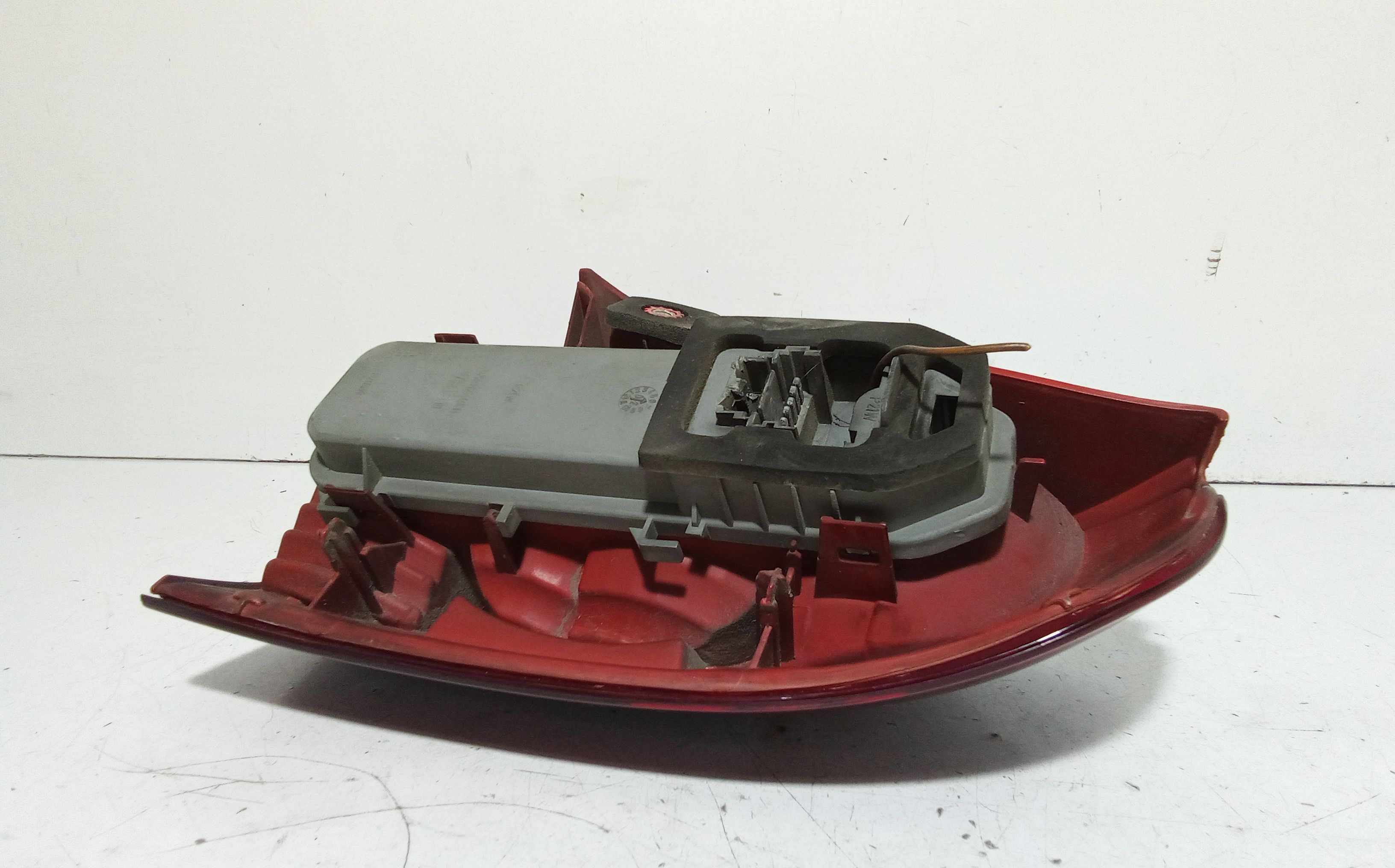 Stop fanale Posteriore sinistro lato Guida RENAULT Clio Serie (99>01)