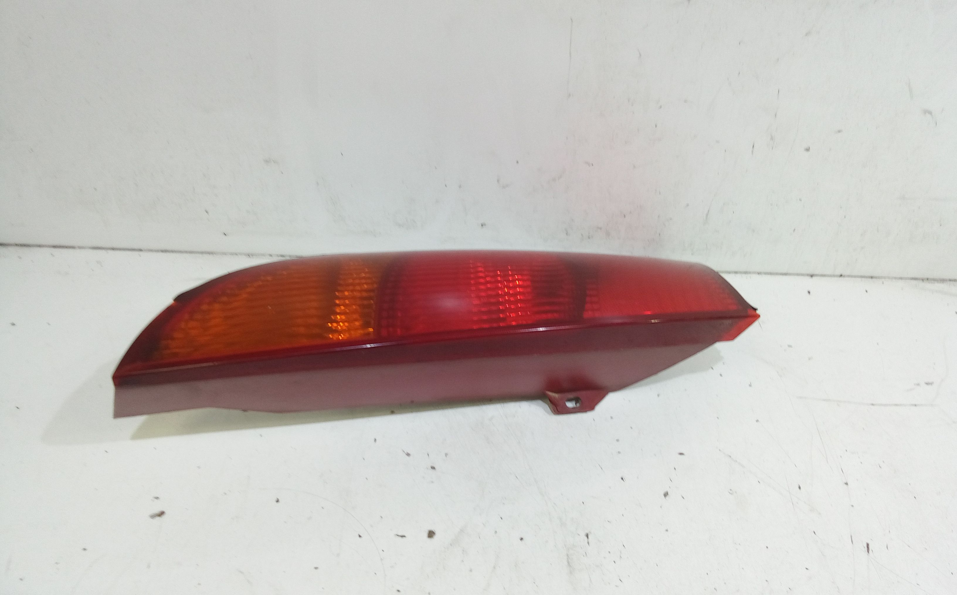 Stop fanale Posteriore sinistro lato Guida FORD Focus S. Wagon 1 Serie