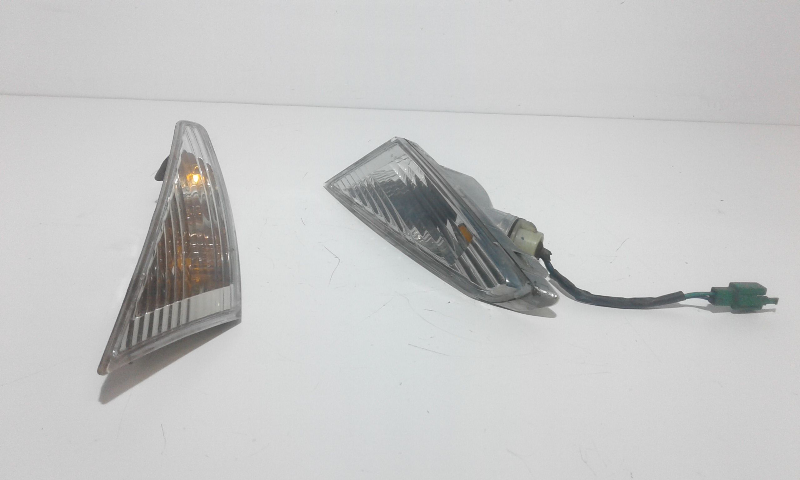 Coppia frecce anteriori PEUGEOT Geopolis 250cc