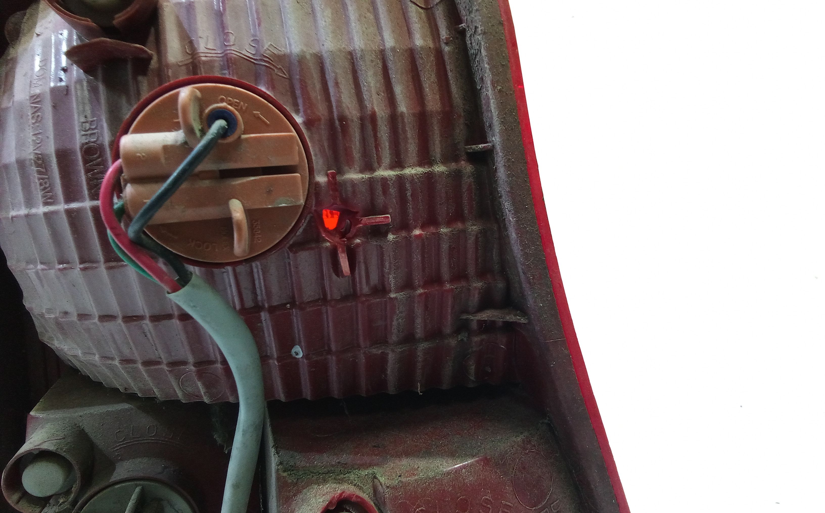 Stop fanale Posteriore sinistro lato Guida KIA Carnival 2 Serie