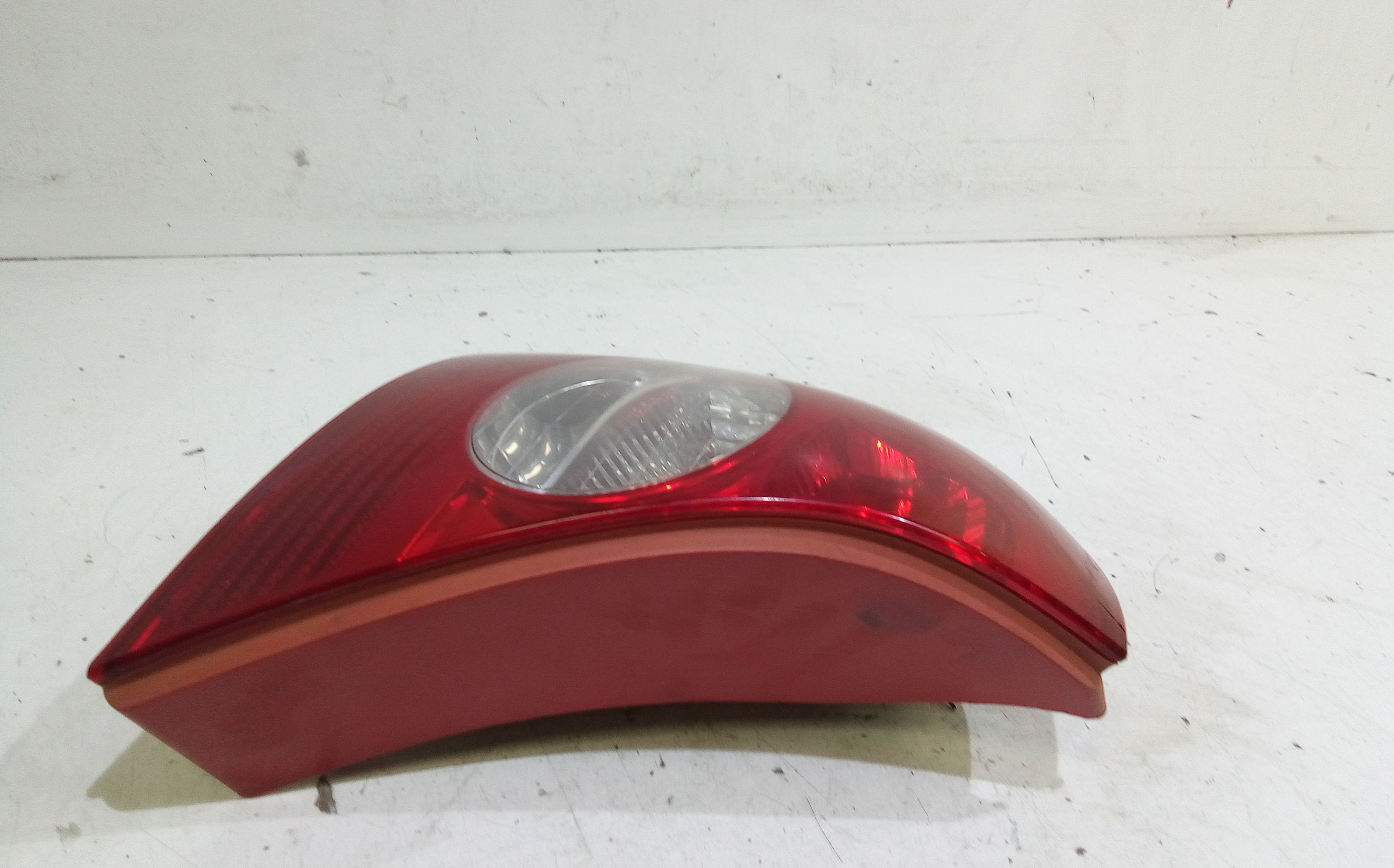 Stop fanale Posteriore sinistro lato Guida RENAULT Clio Serie (01>05)