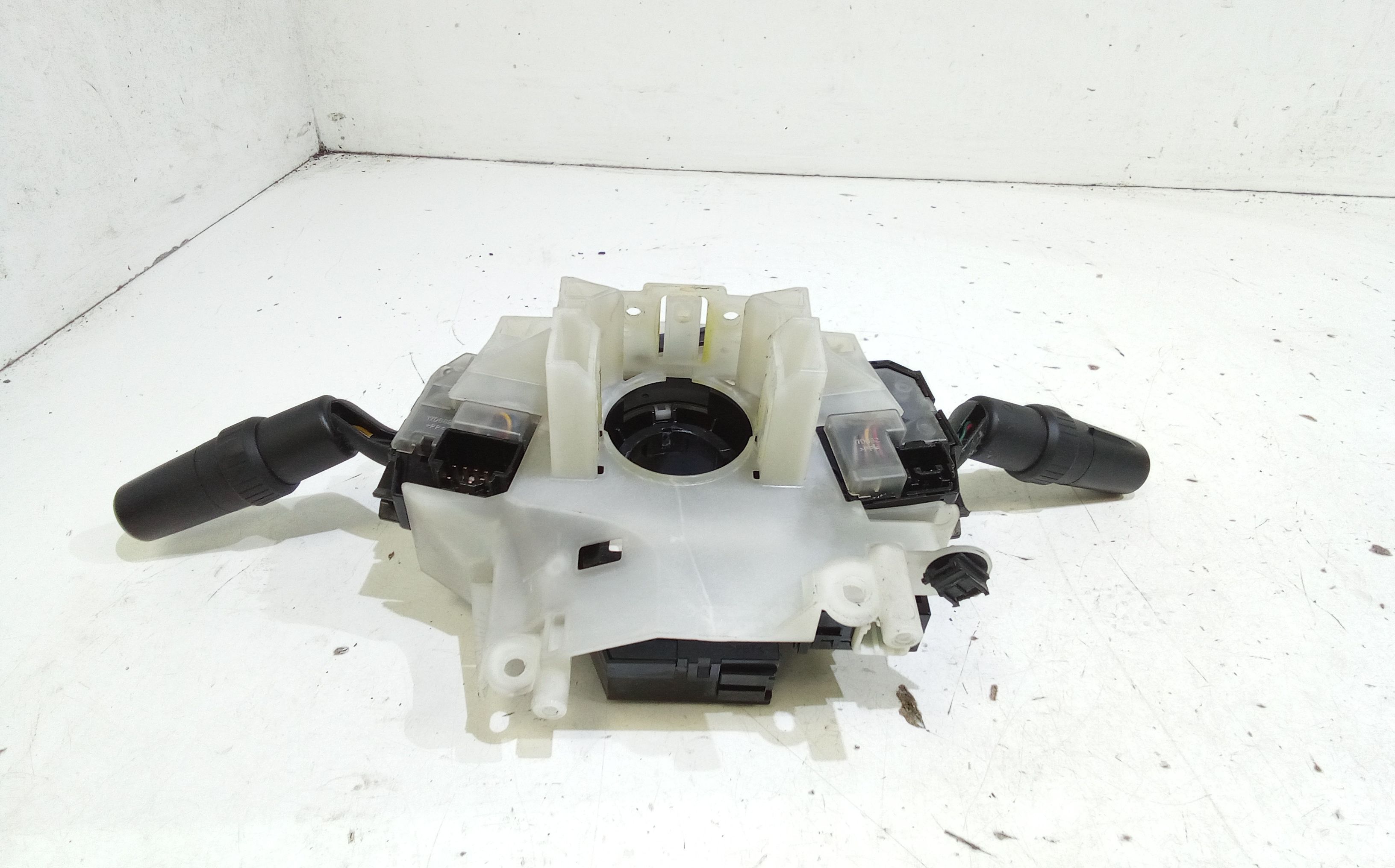 Devioluci MAZDA 3 Berlina Serie (03>09)