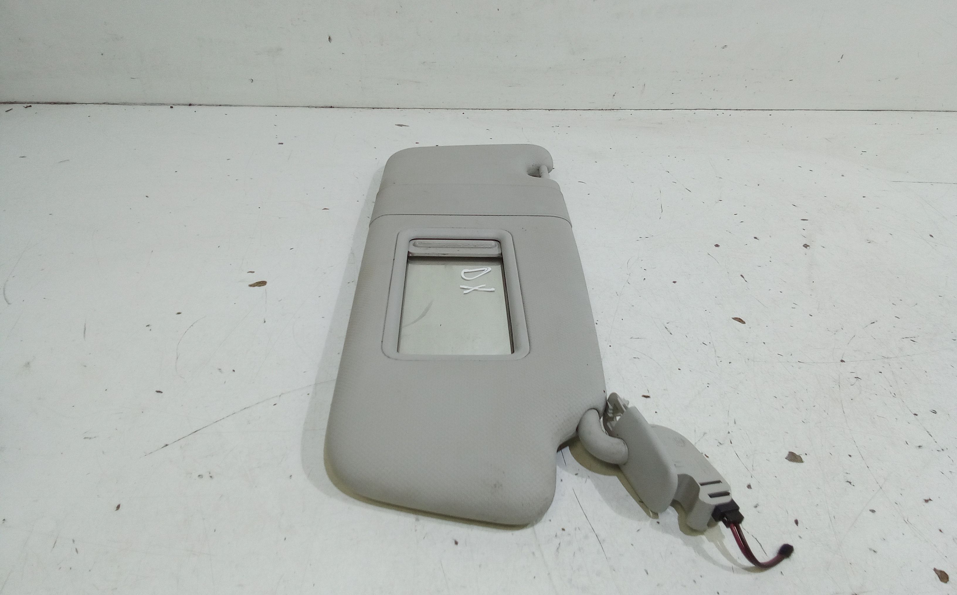 Parasole aletta Lato Passeggero AUDI A4 Avant (8K5) (08>15)