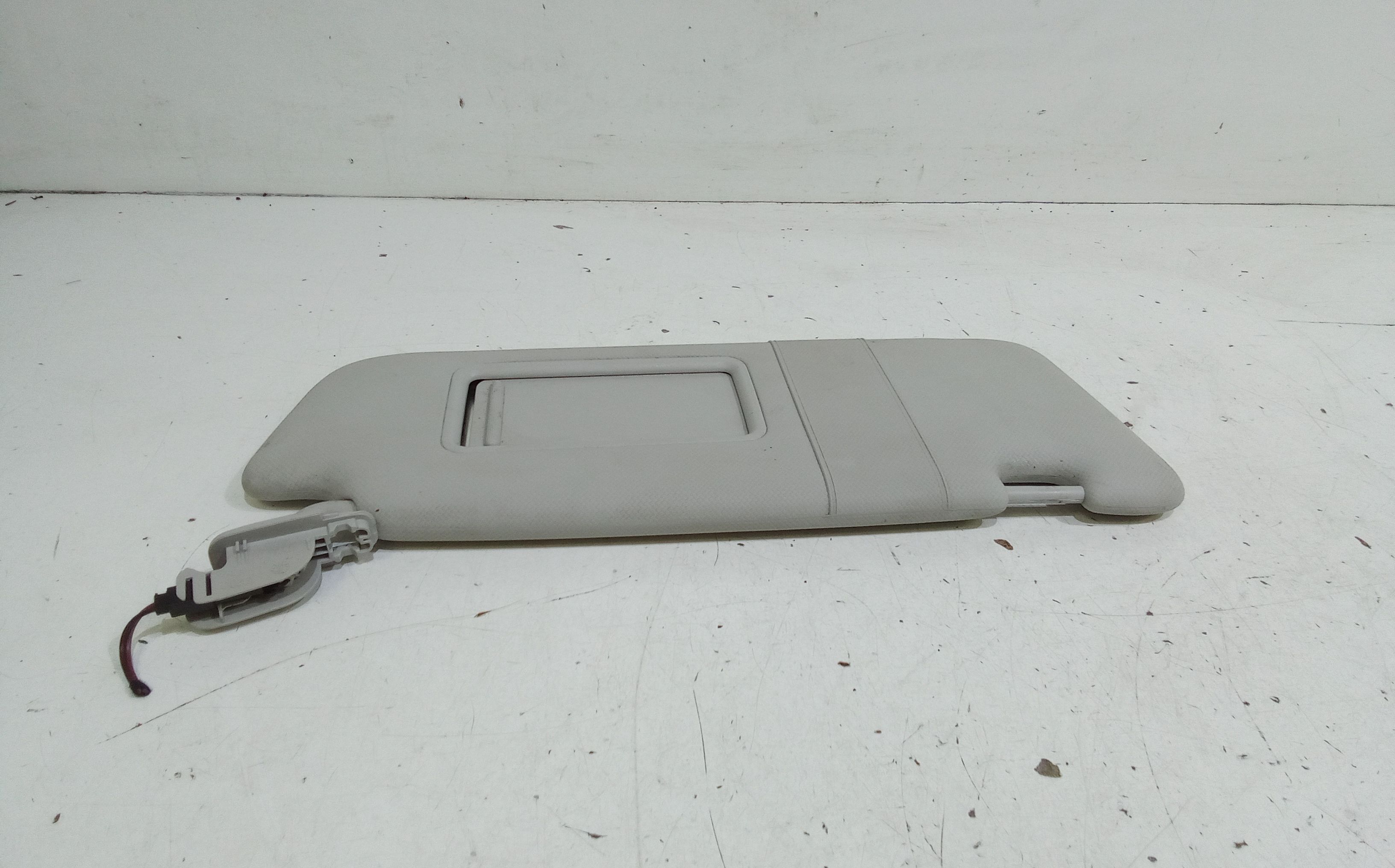 Parasole aletta Lato Passeggero AUDI A4 Avant (8K5) (08>15)