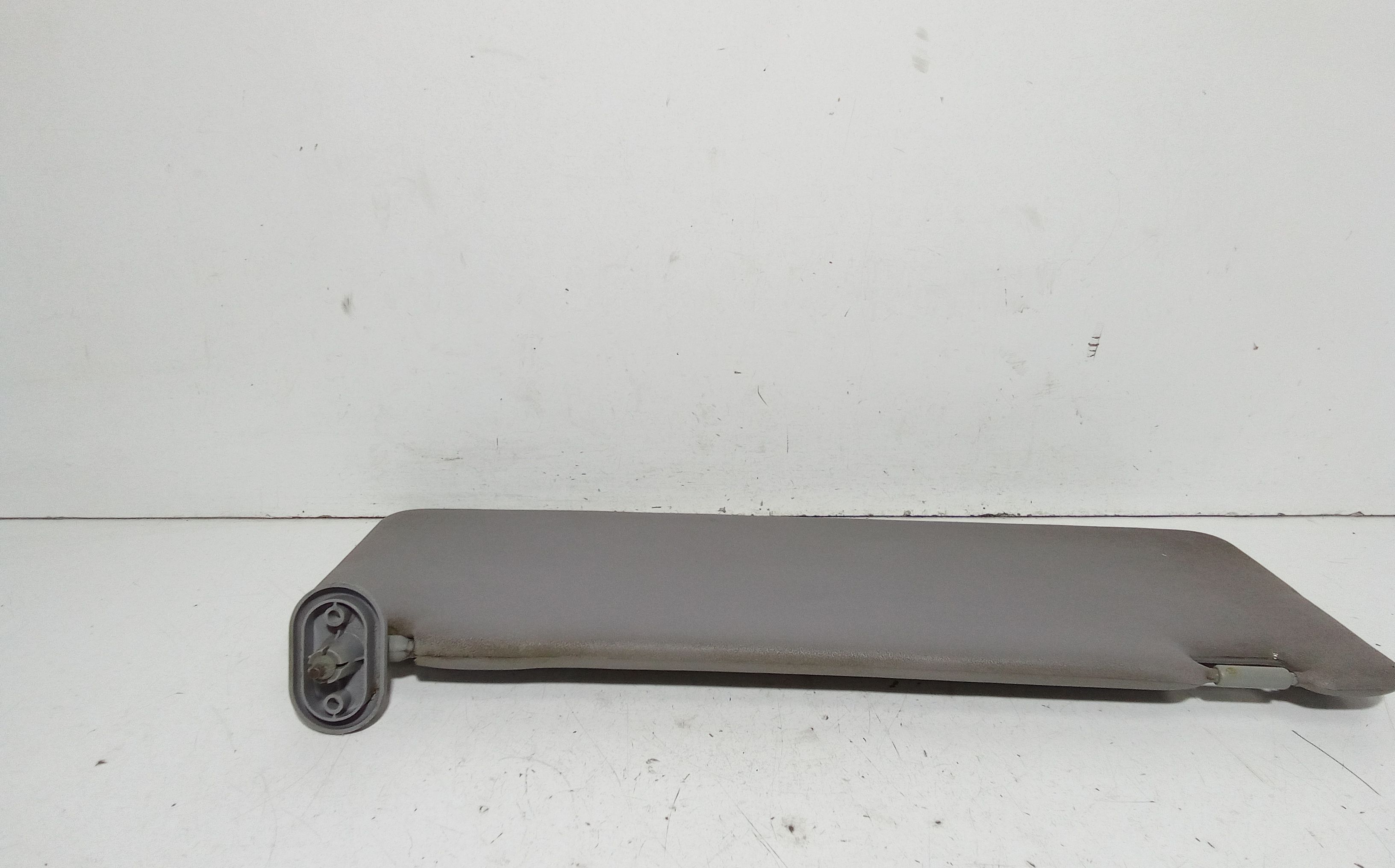 Parasole aletta Lato Passeggero NISSAN Atleon Serie (97>13)