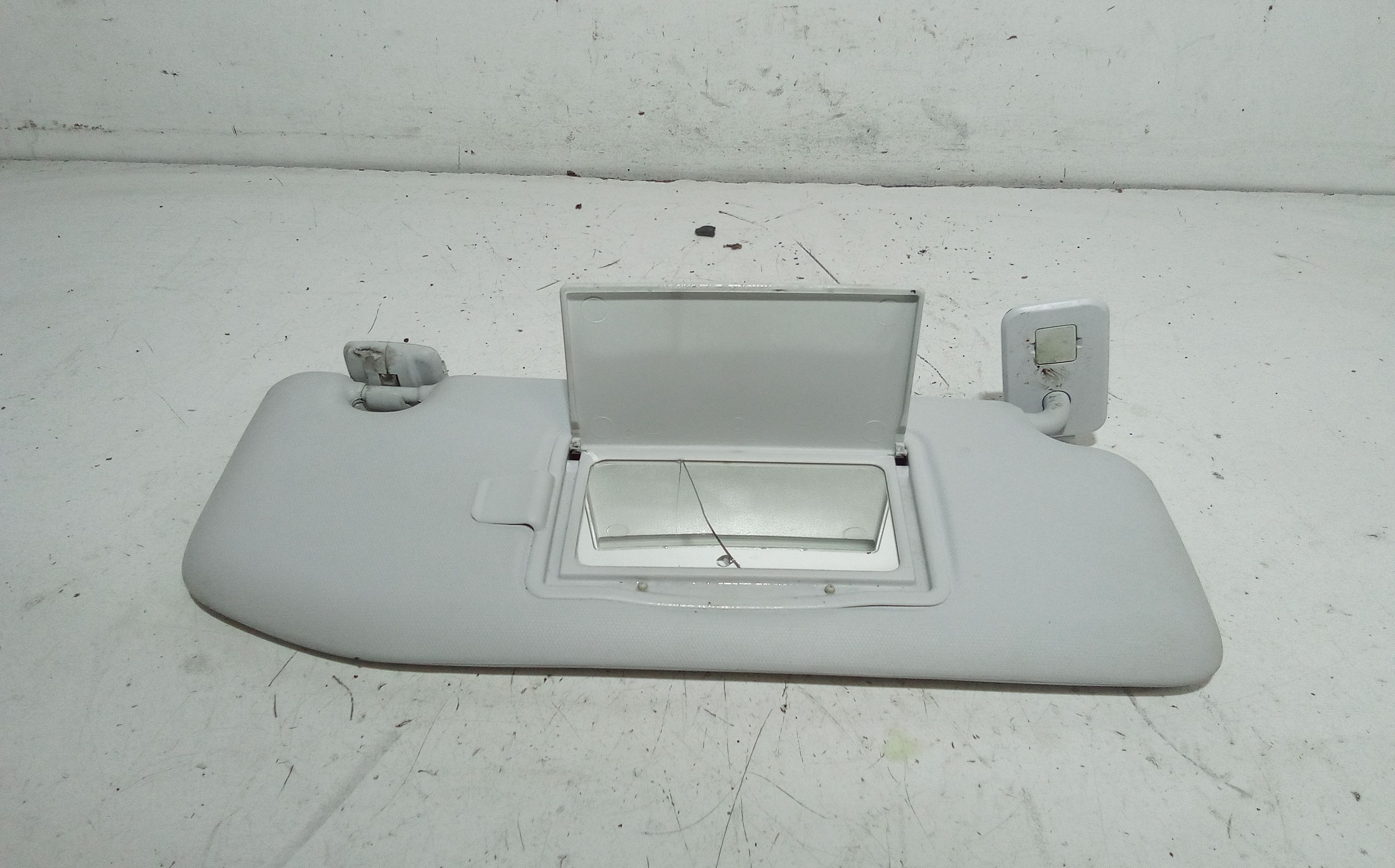 Parasole aletta Lato Passeggero PEUGEOT 208 Serie (12>19)