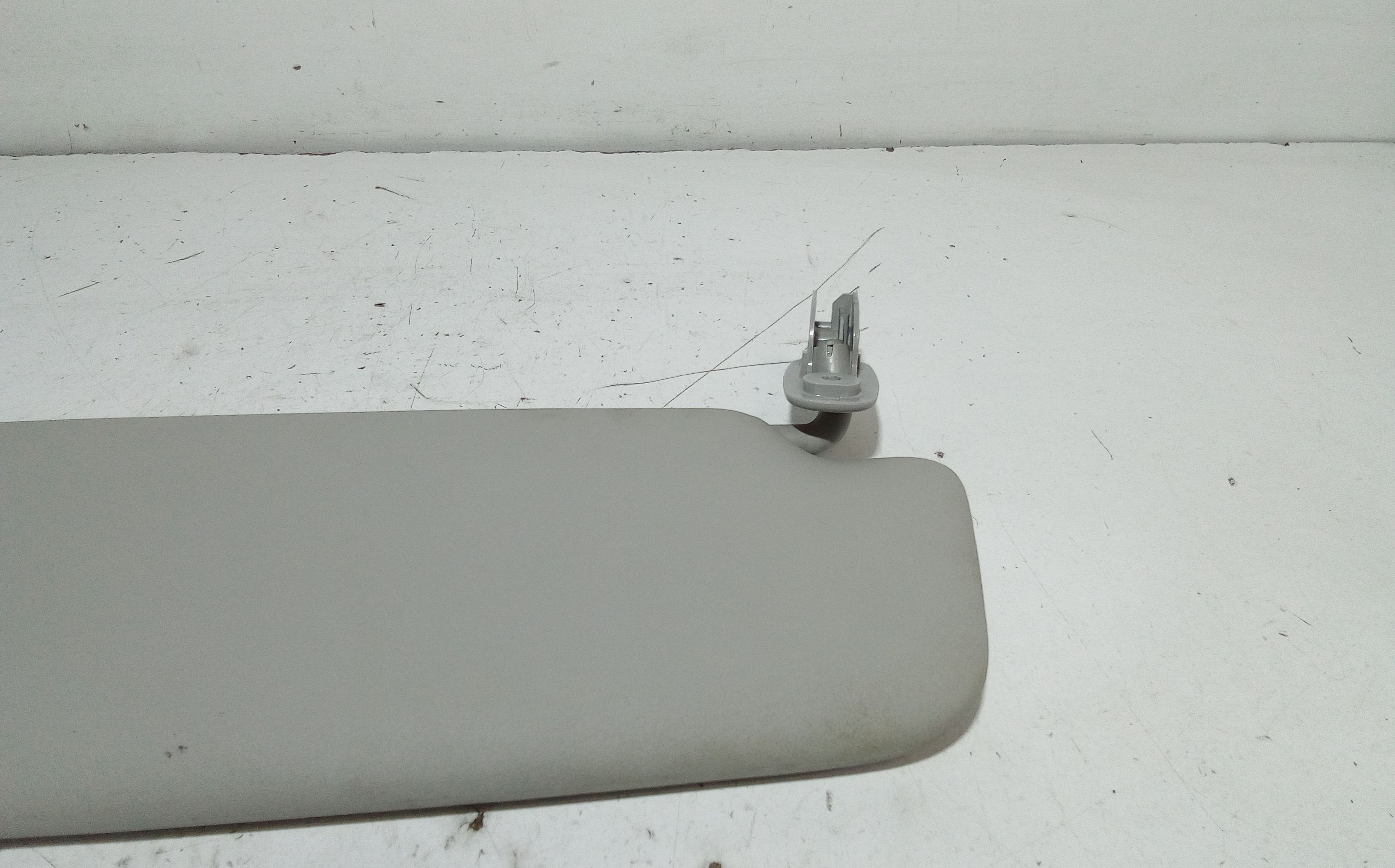 Parasole aletta anteriore Lato Guida AUDI A3 Sportback Serie (8PA) (04>08)