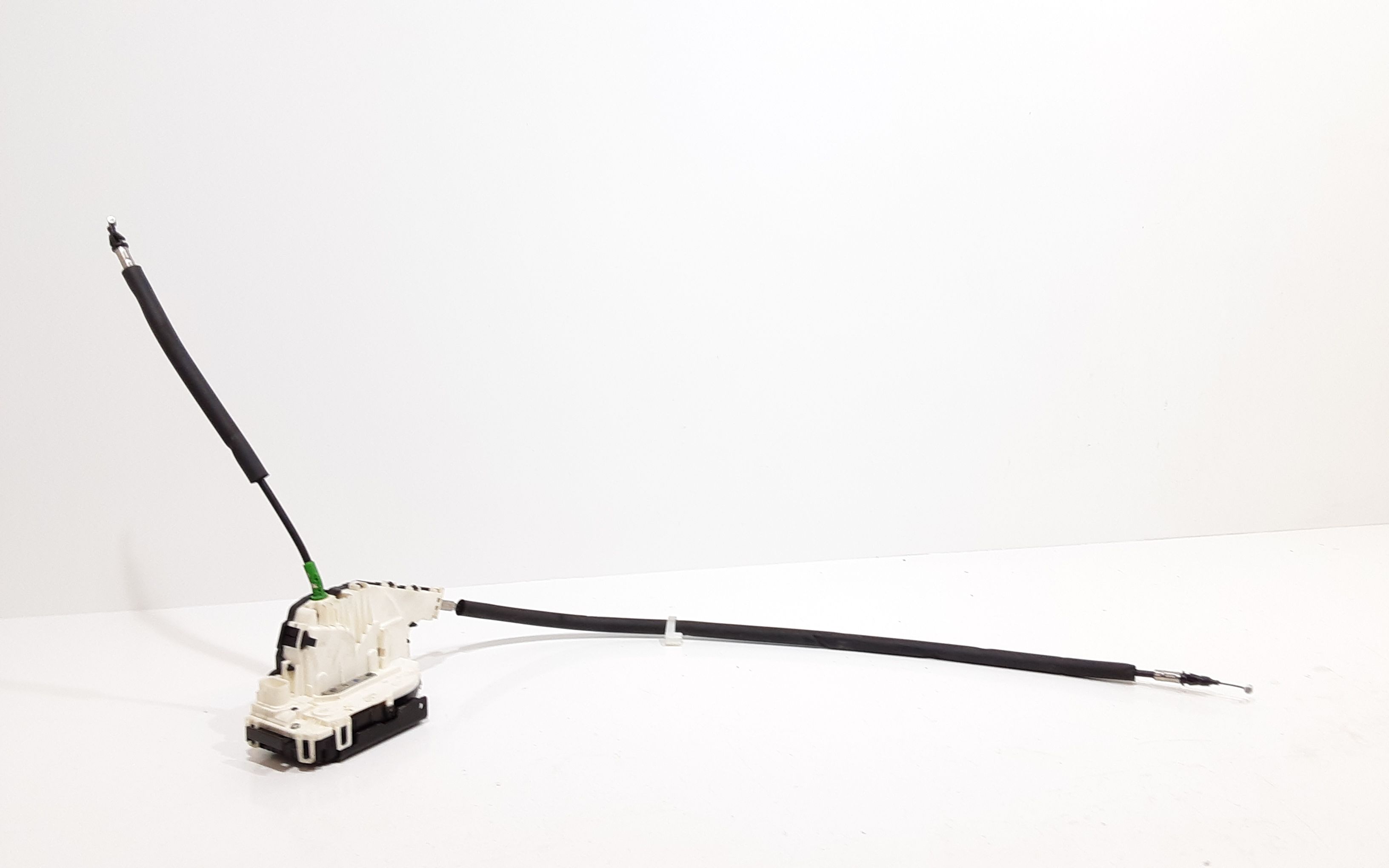 Serratura Posteriore destra MASERATI Levante Serie (16>)