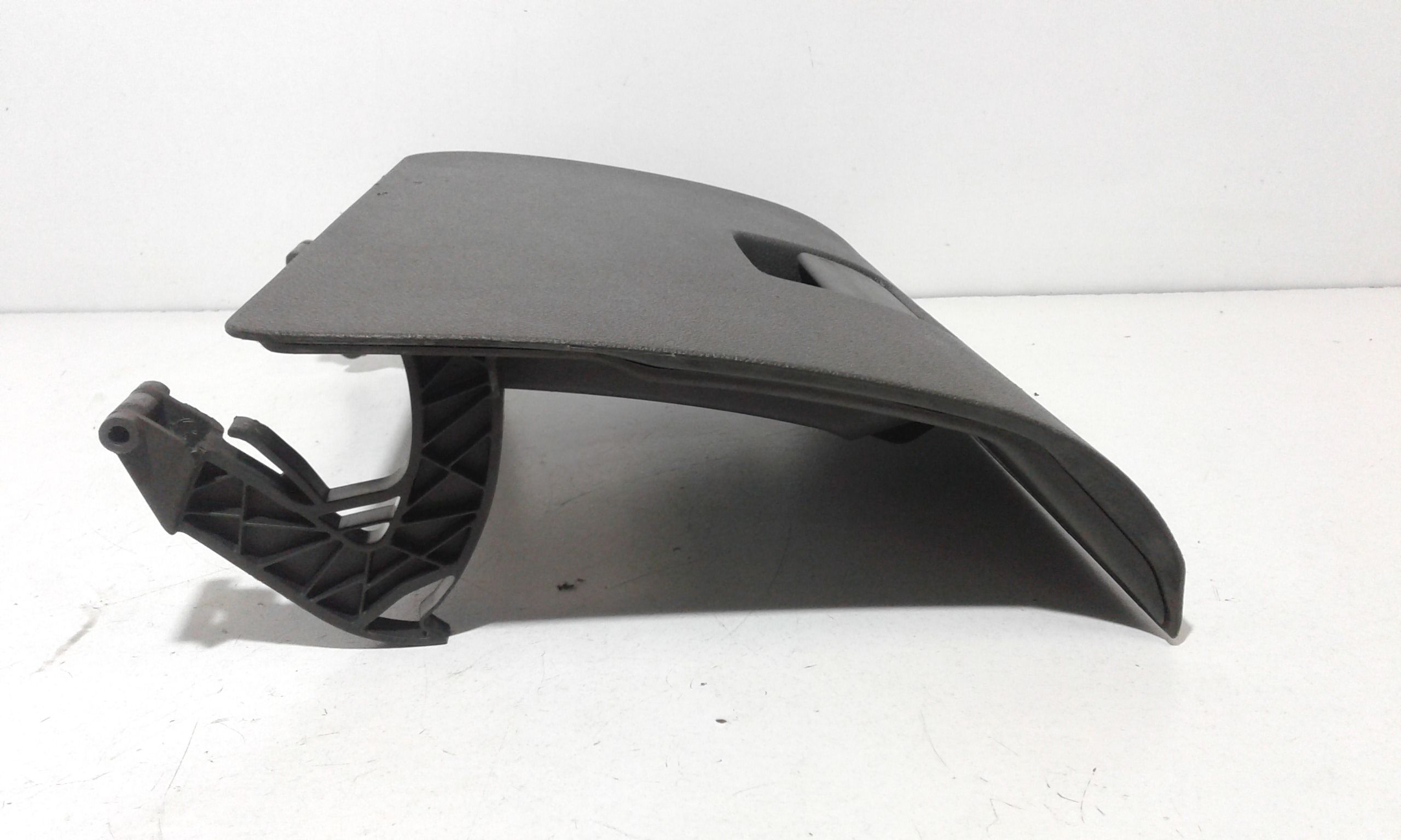 Sportellino porta oggetti  solo sportellino  FORD Focus Berlina 3 Serie