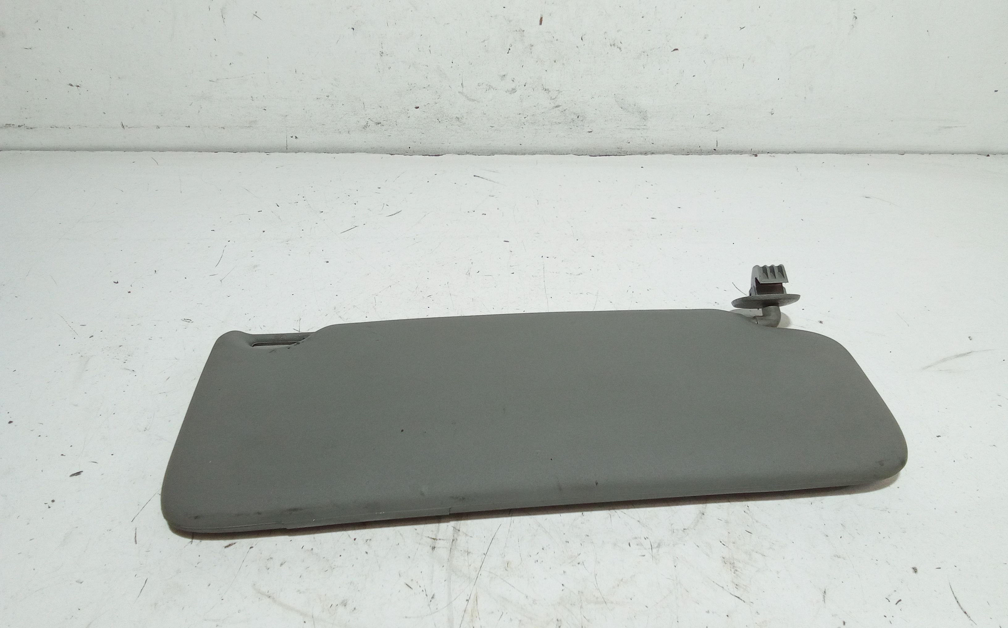 Parasole aletta anteriore Lato Guida RENAULT Clio Serie (01>05)