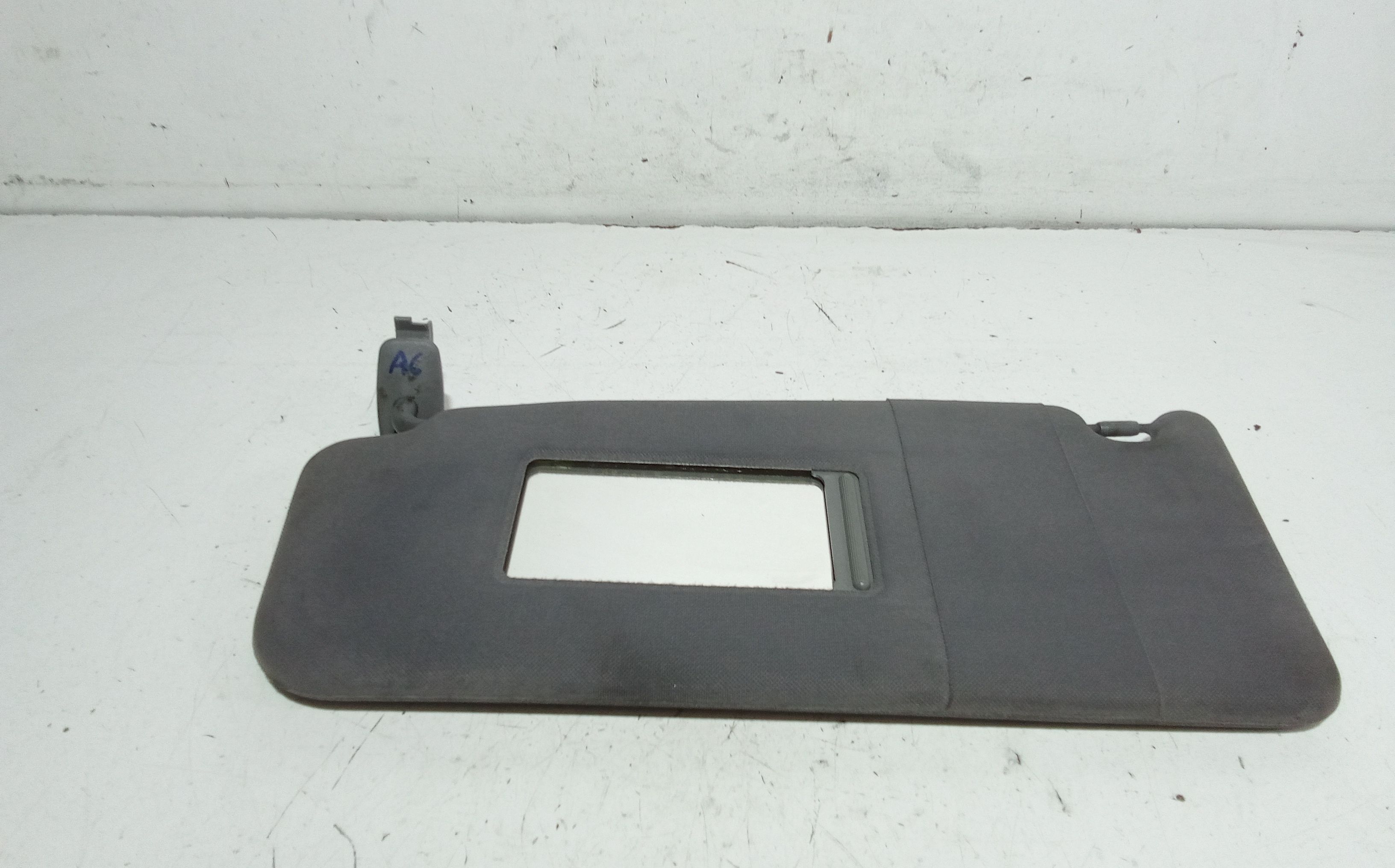 Parasole aletta anteriore Lato Guida AUDI A6 Allroad (00>06)